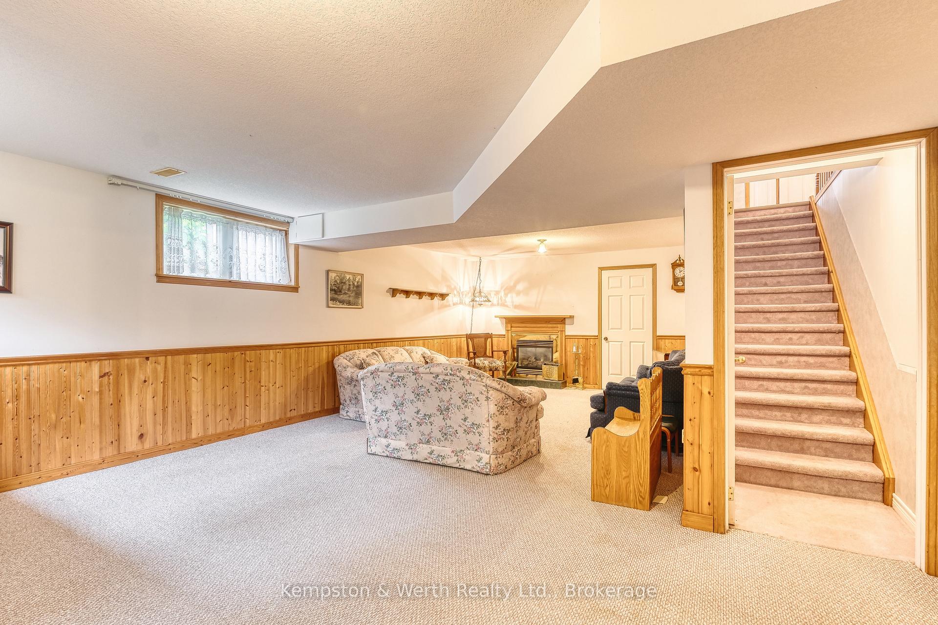 Photo 30 of 21 Queen Street, Mapleton, Rural Mapleton — HOMEH