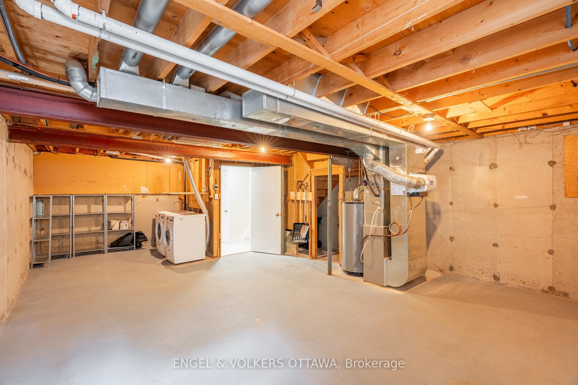 Photo 27 of Unit E, 451 Moodie Drive E, Ottawa, Arbeatha Park — HOMEH