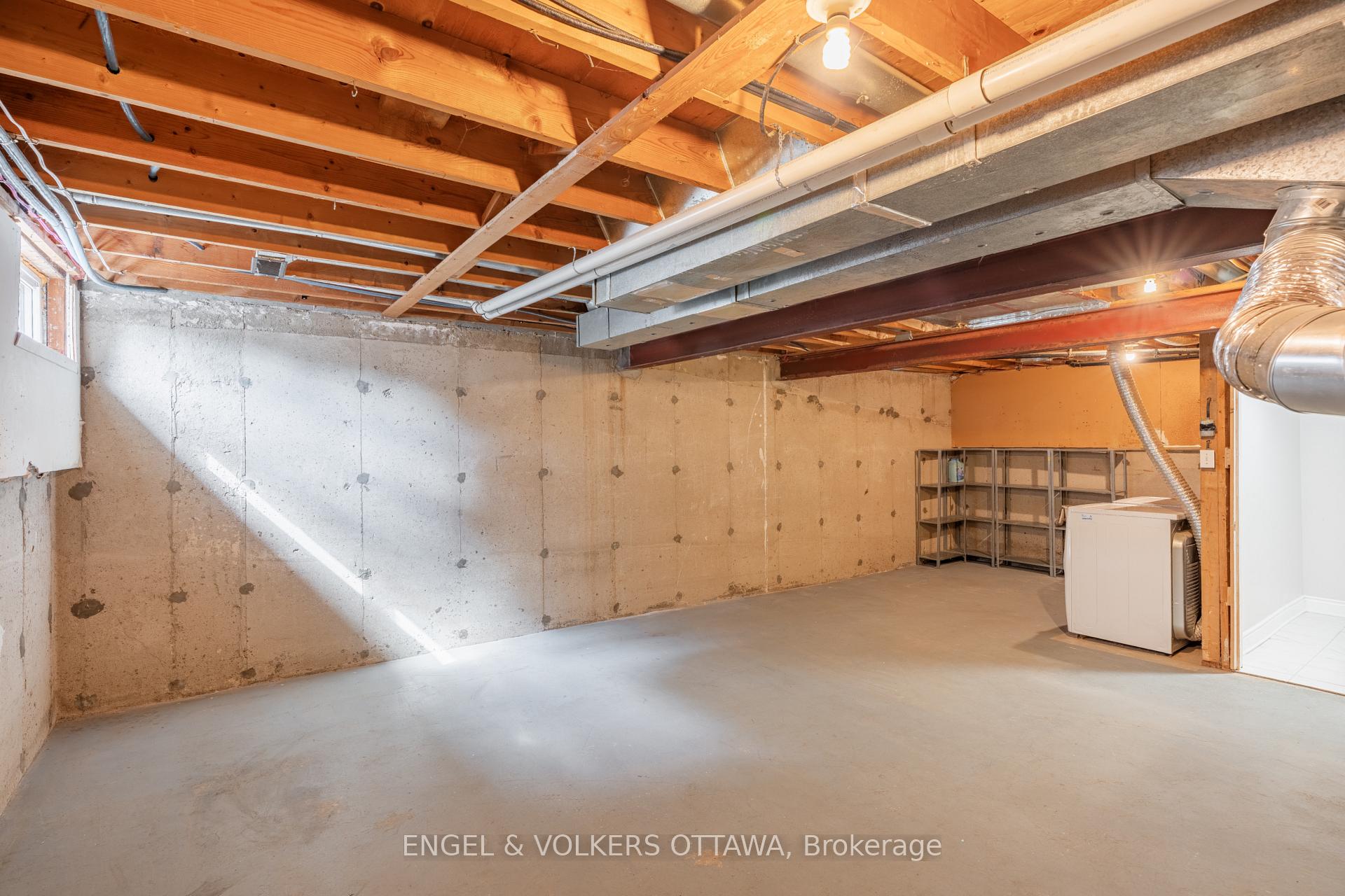 Photo 28 of Unit E, 451 Moodie Drive E, Ottawa, Arbeatha Park — HOMEH