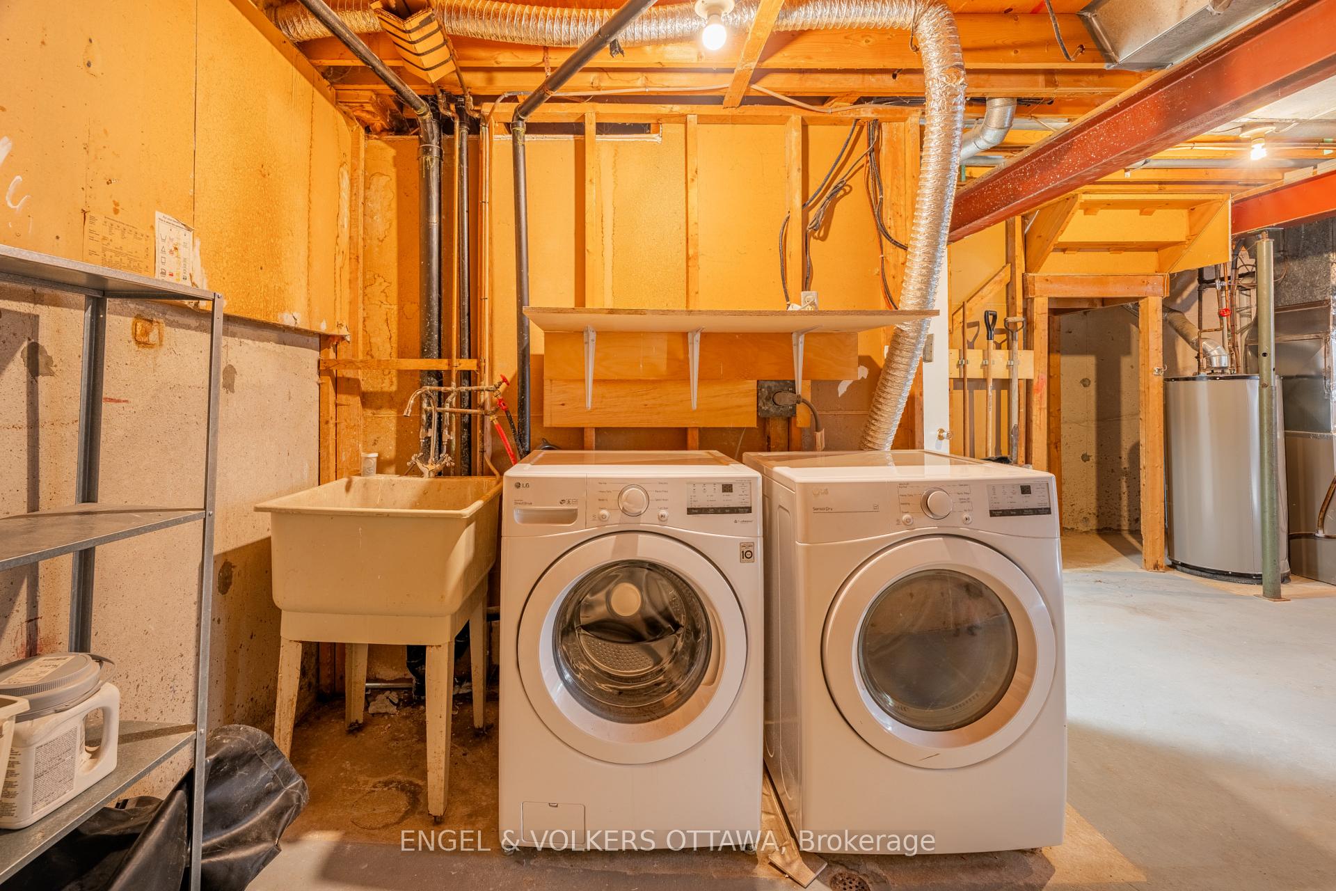 Photo 29 of Unit E, 451 Moodie Drive E, Ottawa, Arbeatha Park — HOMEH