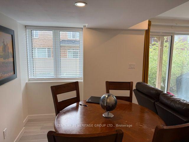 Photo 9 of 23 Goldeneye Drive, East Gwillimbury, Holland Landing — HOMEH