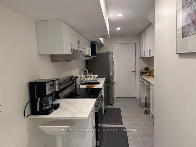 Photo 15 of 23 Goldeneye Drive, East Gwillimbury, Holland Landing — HOMEH