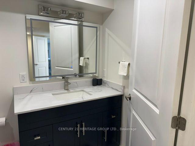 Photo 21 of 23 Goldeneye Drive, East Gwillimbury, Holland Landing — HOMEH