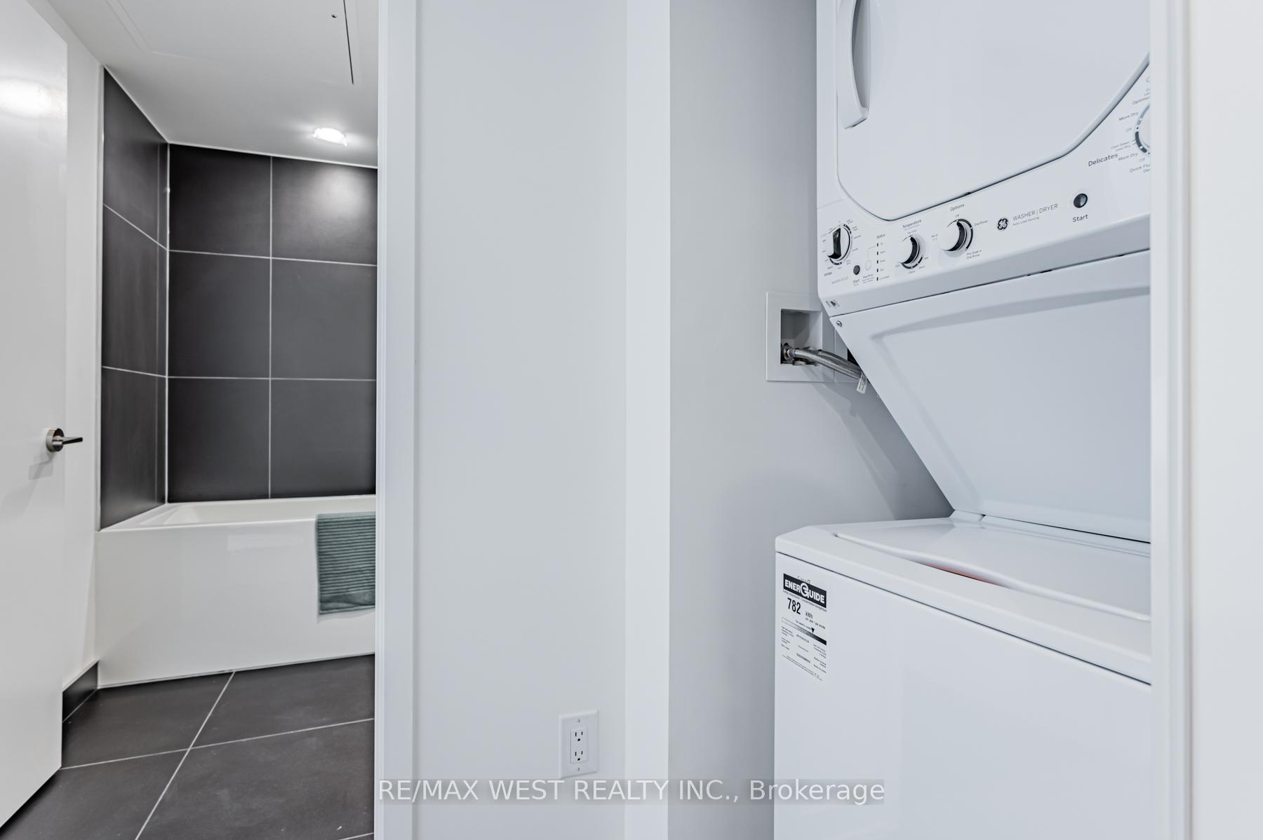 Photo 8 of Unit 901, 20 Edward Street, Toronto, Bay Street Corridor — HOMEH