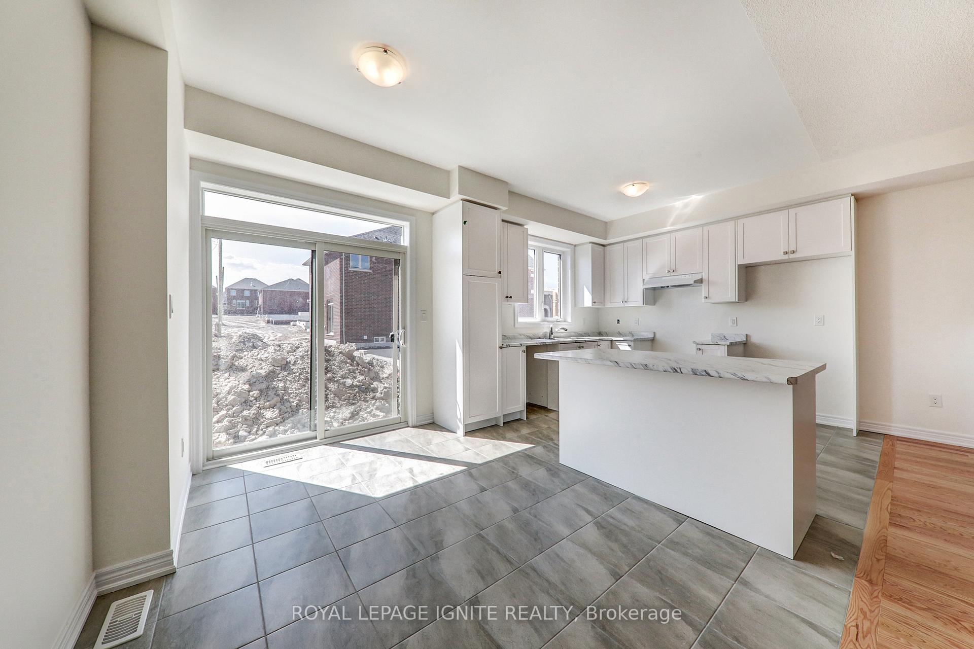 Photo 3 of 1141 Sepia Square, Pickering, Rural Pickering — HOMEH