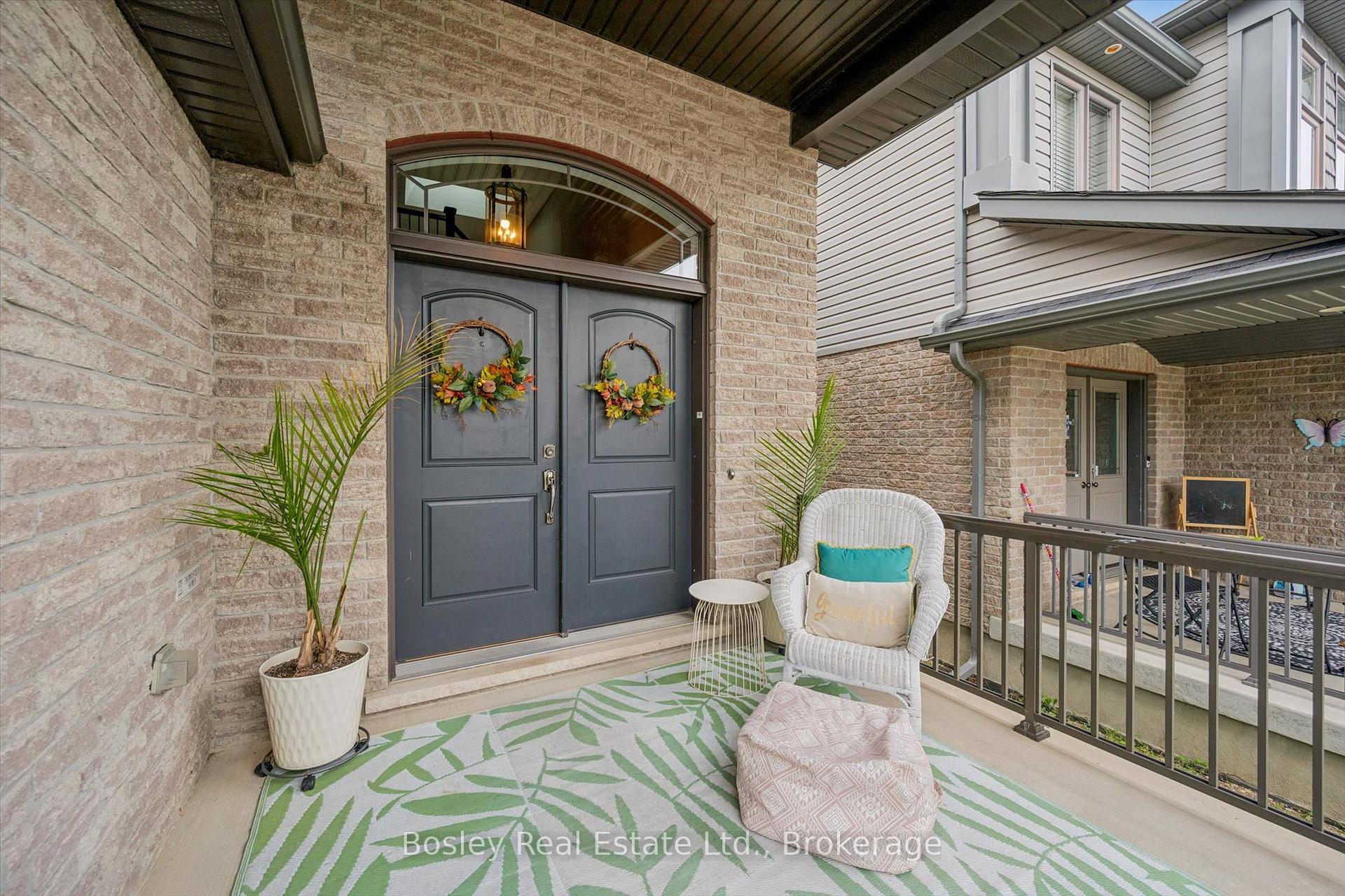 Photo 4 of 94 Maplecrest Drive, Woolwich, Breslau — HOMEH