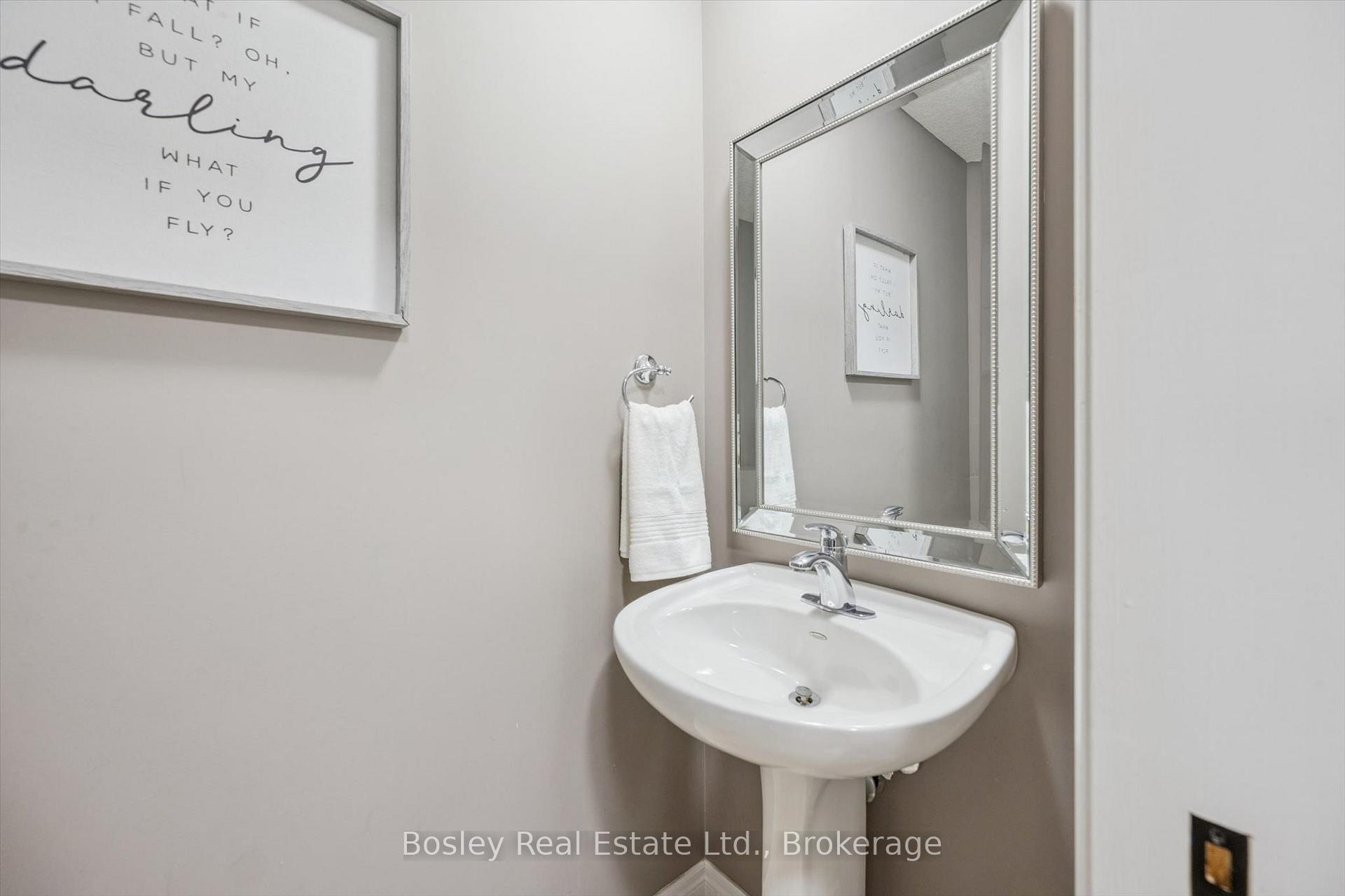 Photo 15 of 94 Maplecrest Drive, Woolwich, Breslau — HOMEH