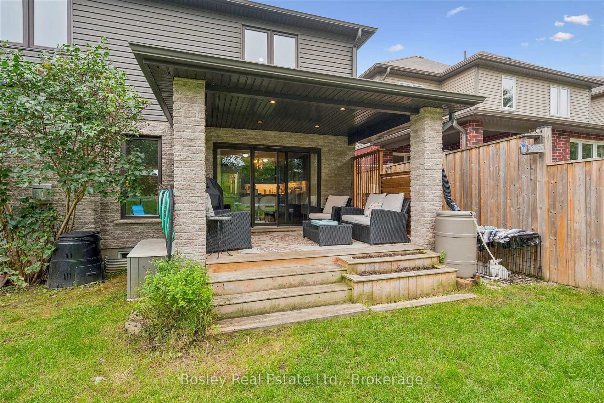 Photo 36 of 94 Maplecrest Drive, Woolwich, Breslau — HOMEH