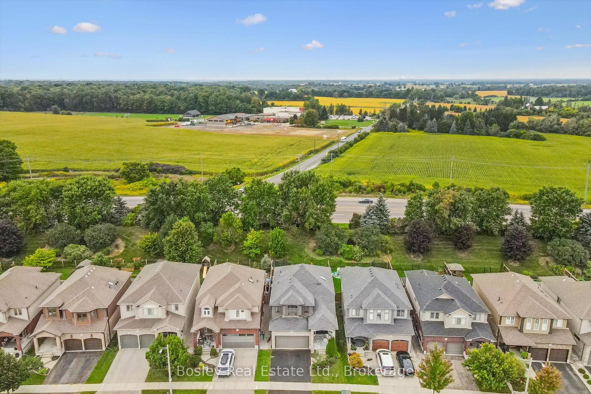 Photo 38 of 94 Maplecrest Drive, Woolwich, Breslau — HOMEH