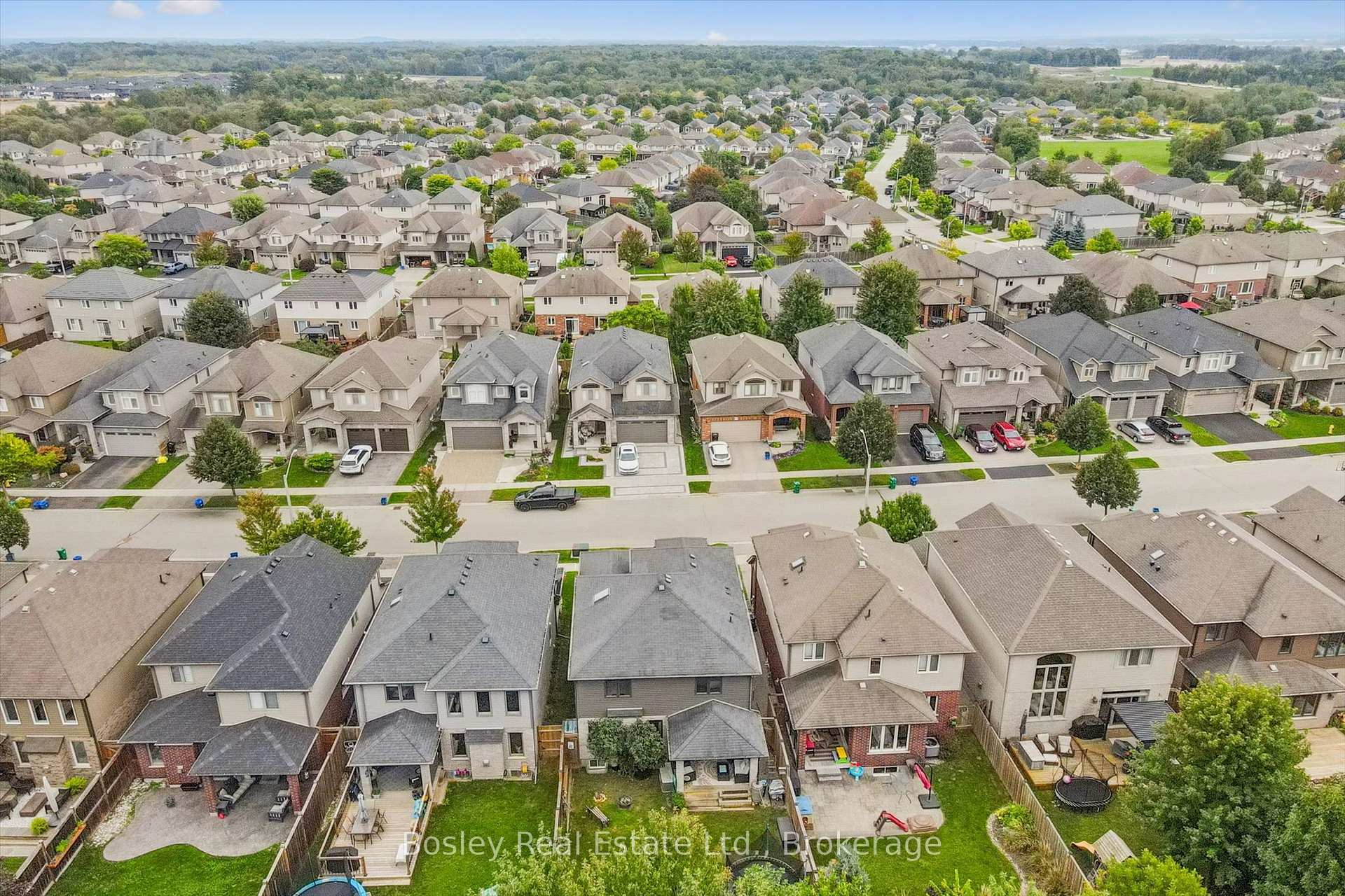 Photo 39 of 94 Maplecrest Drive, Woolwich, Breslau — HOMEH