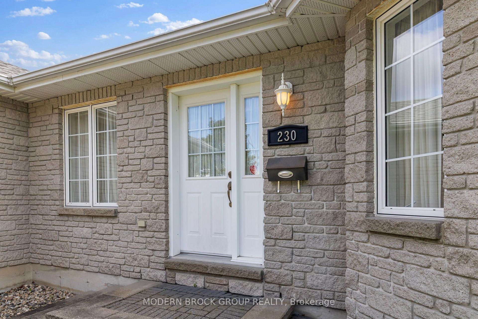 Photo 2 of 230 Beley Street, Brockville, Brockville — HOMEH