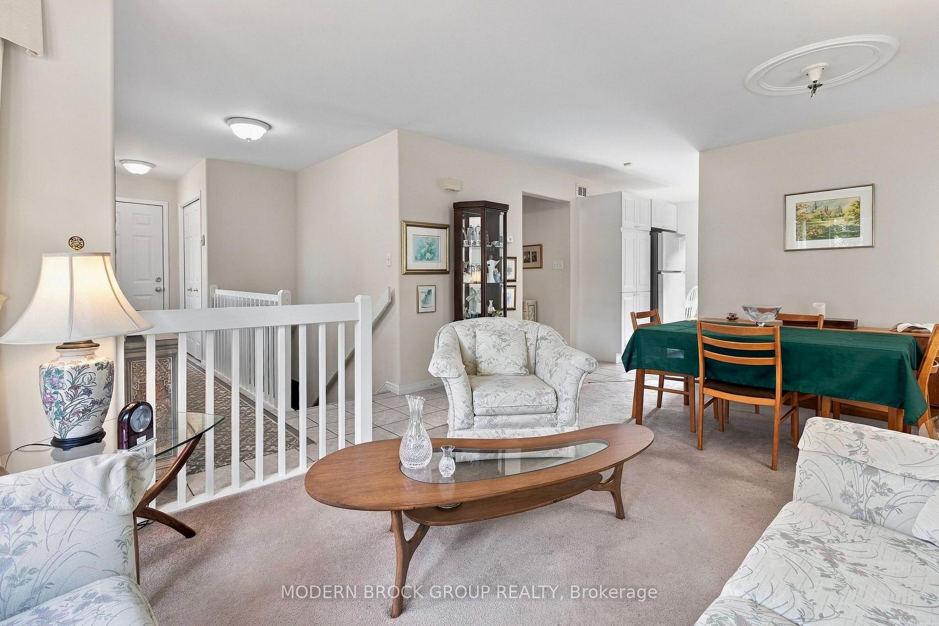 Photo 10 of 230 Beley Street, Brockville, Brockville — HOMEH