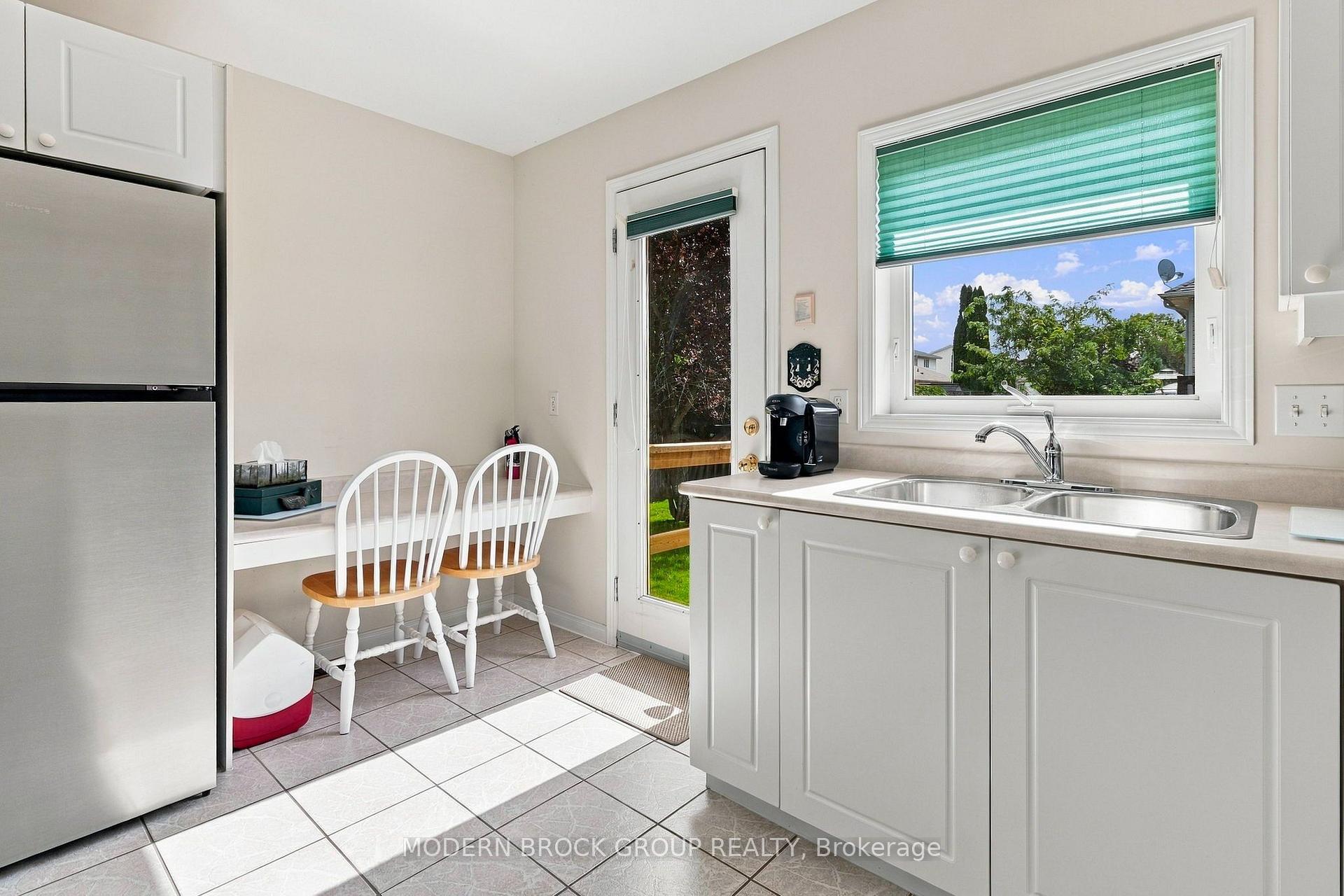 Photo 17 of 230 Beley Street, Brockville, Brockville — HOMEH