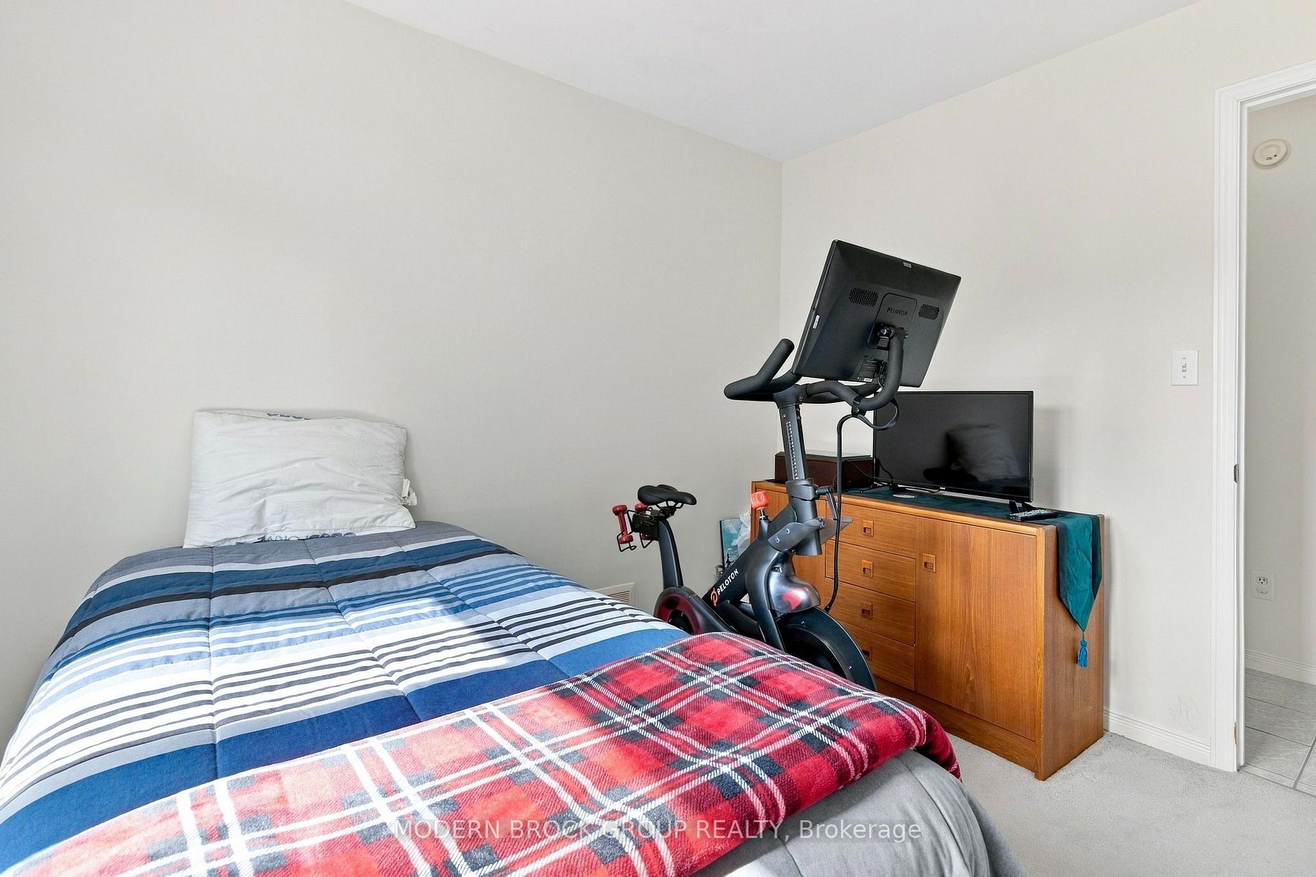 Photo 23 of 230 Beley Street, Brockville, Brockville — HOMEH
