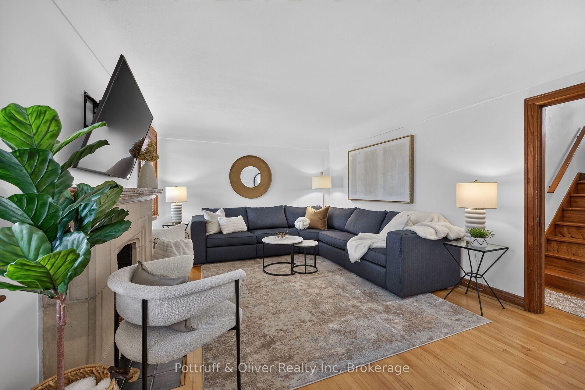 Photo 8 of 25 Woodbridge Road, Hamilton, Bartonville — HOMEH