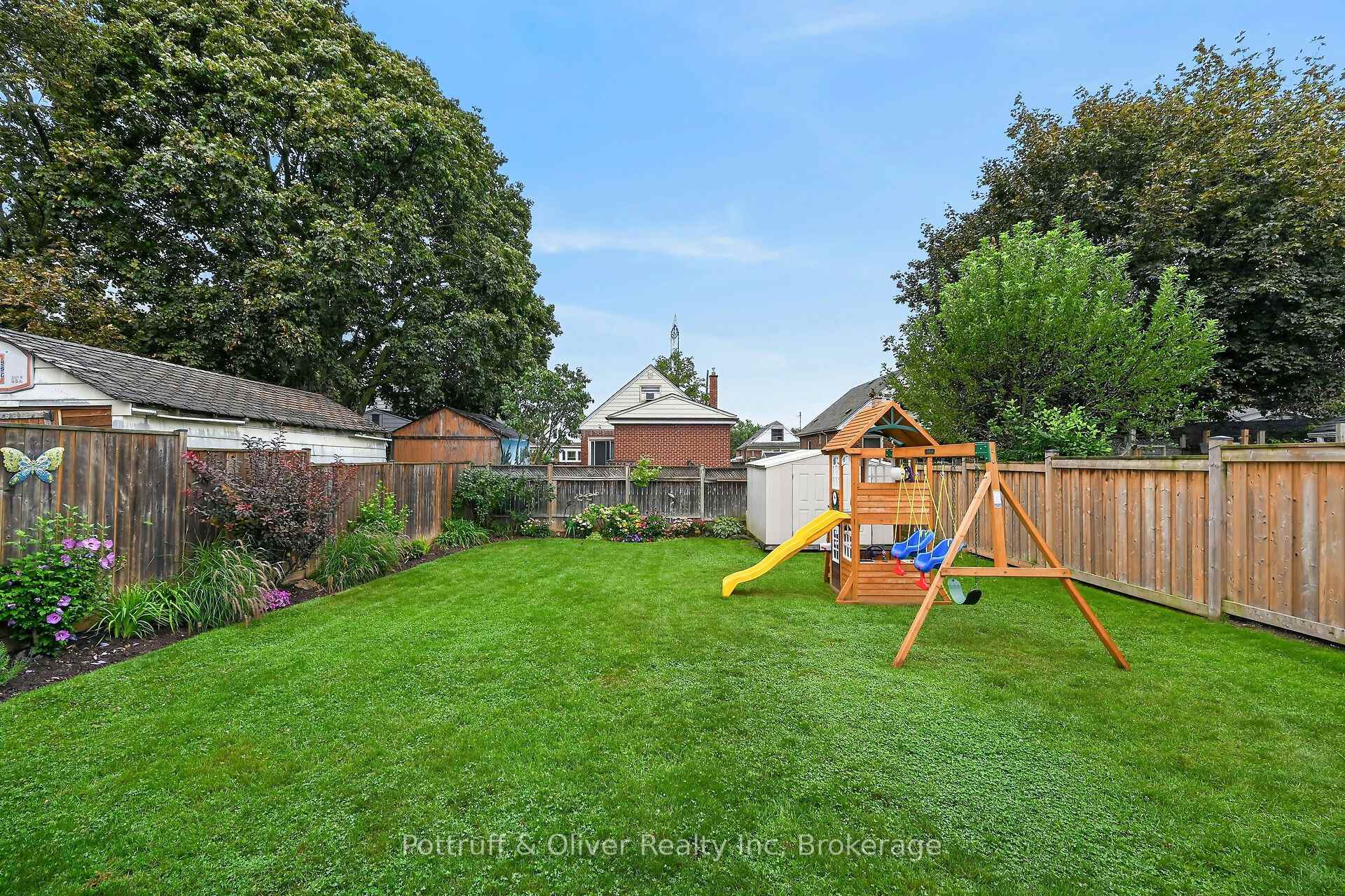 Photo 42 of 25 Woodbridge Road, Hamilton, Bartonville — HOMEH