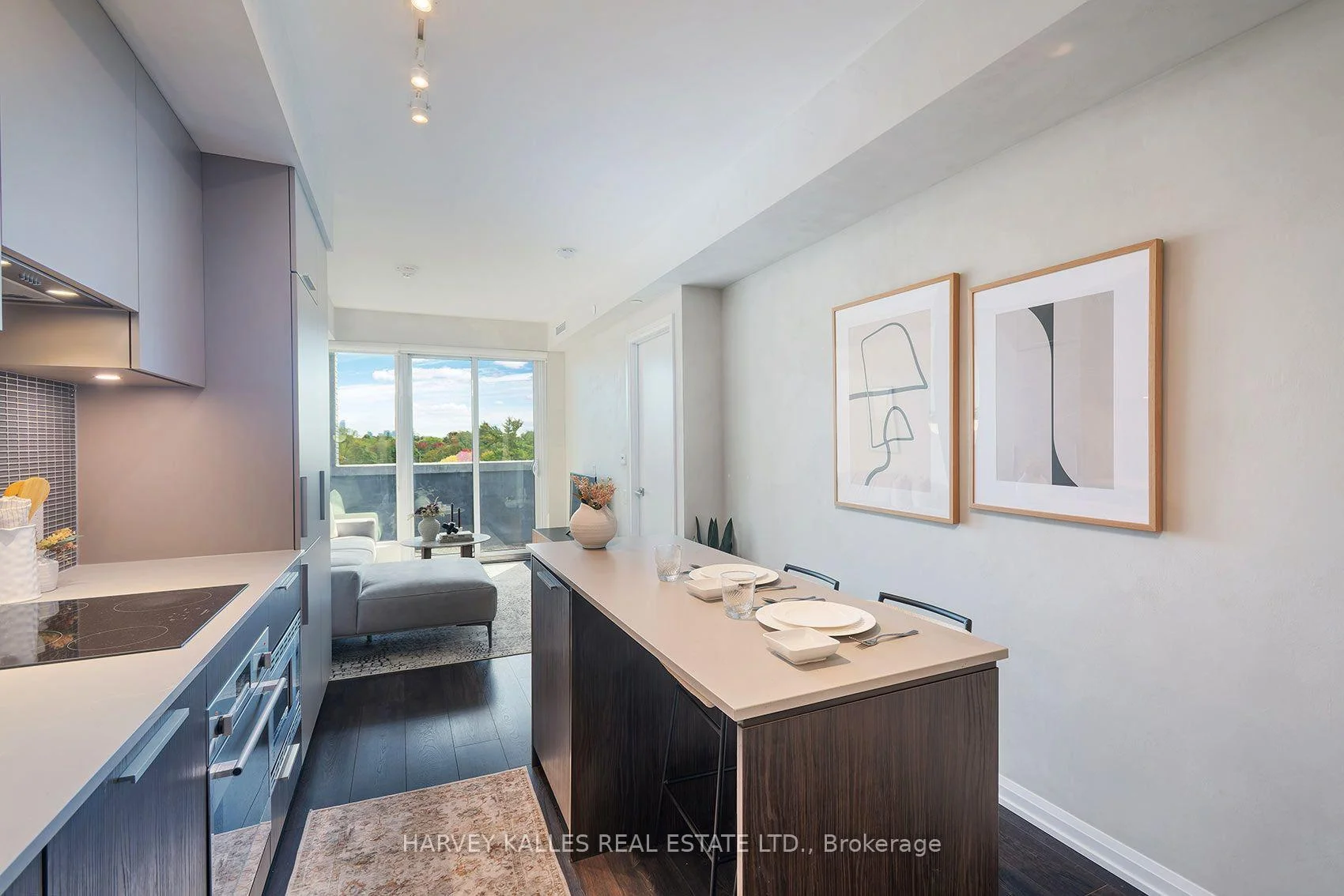 Photo 16 of Unit 412, 4208 Dundas Street W, Etobicoke, Edenbridge-Humber Valley — HOMEH