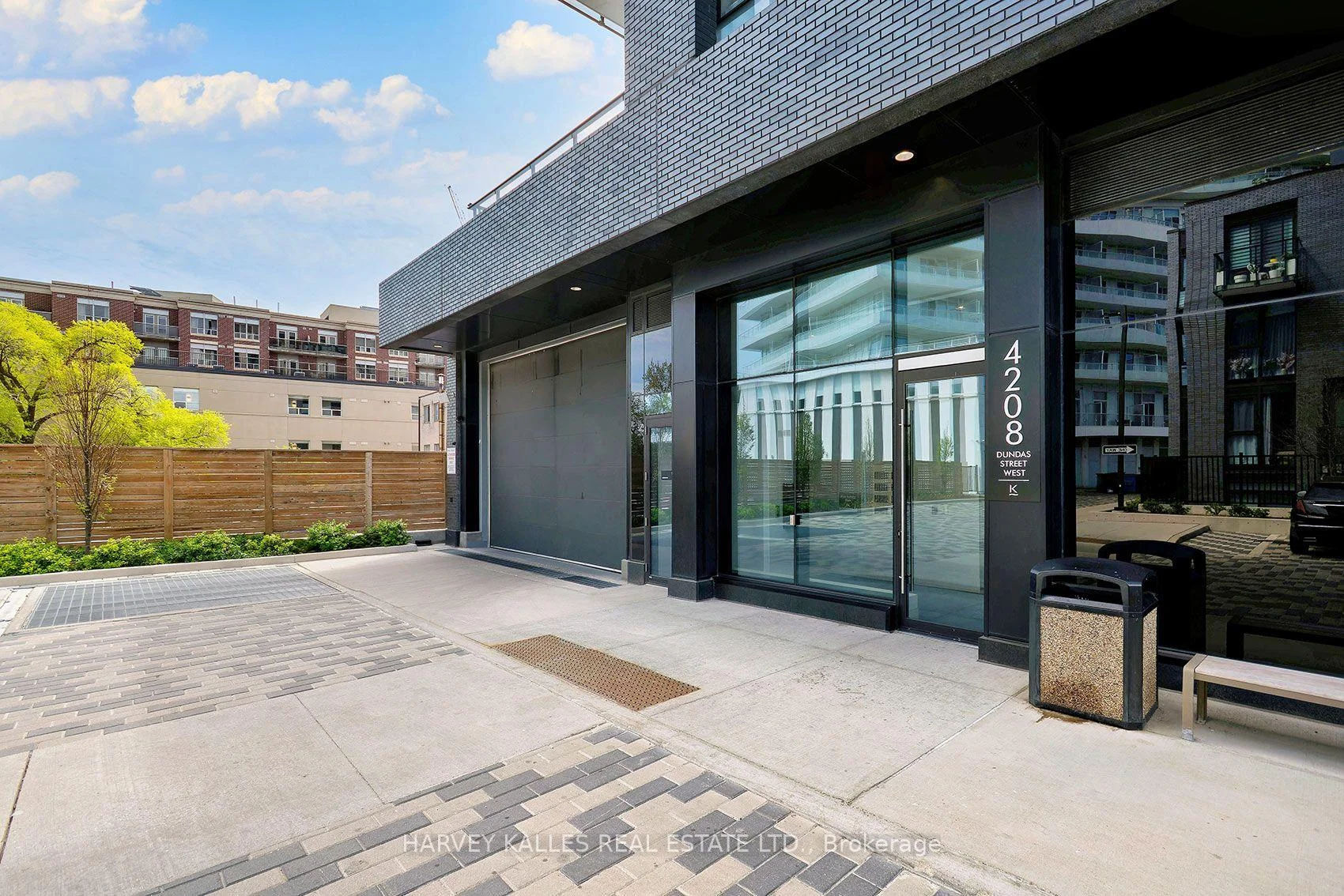 Photo 74 of Unit 412, 4208 Dundas Street W, Etobicoke, Edenbridge-Humber Valley — HOMEH