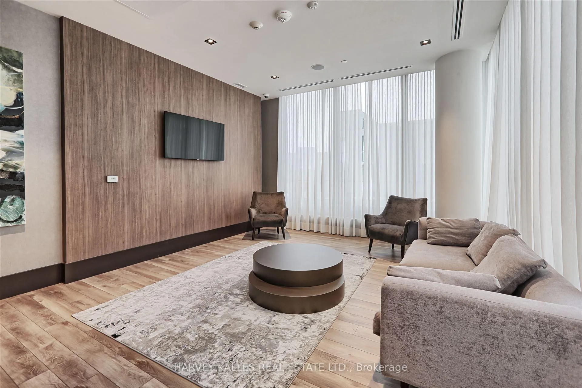 Photo 56 of Unit 412, 4208 Dundas Street W, Etobicoke, Edenbridge-Humber Valley — HOMEH