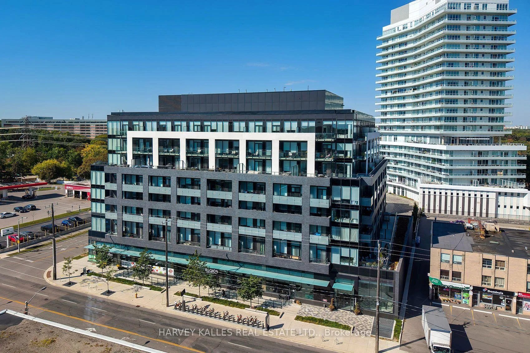 Photo 3 of Unit 412, 4208 Dundas Street W, Etobicoke, Edenbridge-Humber Valley — HOMEH