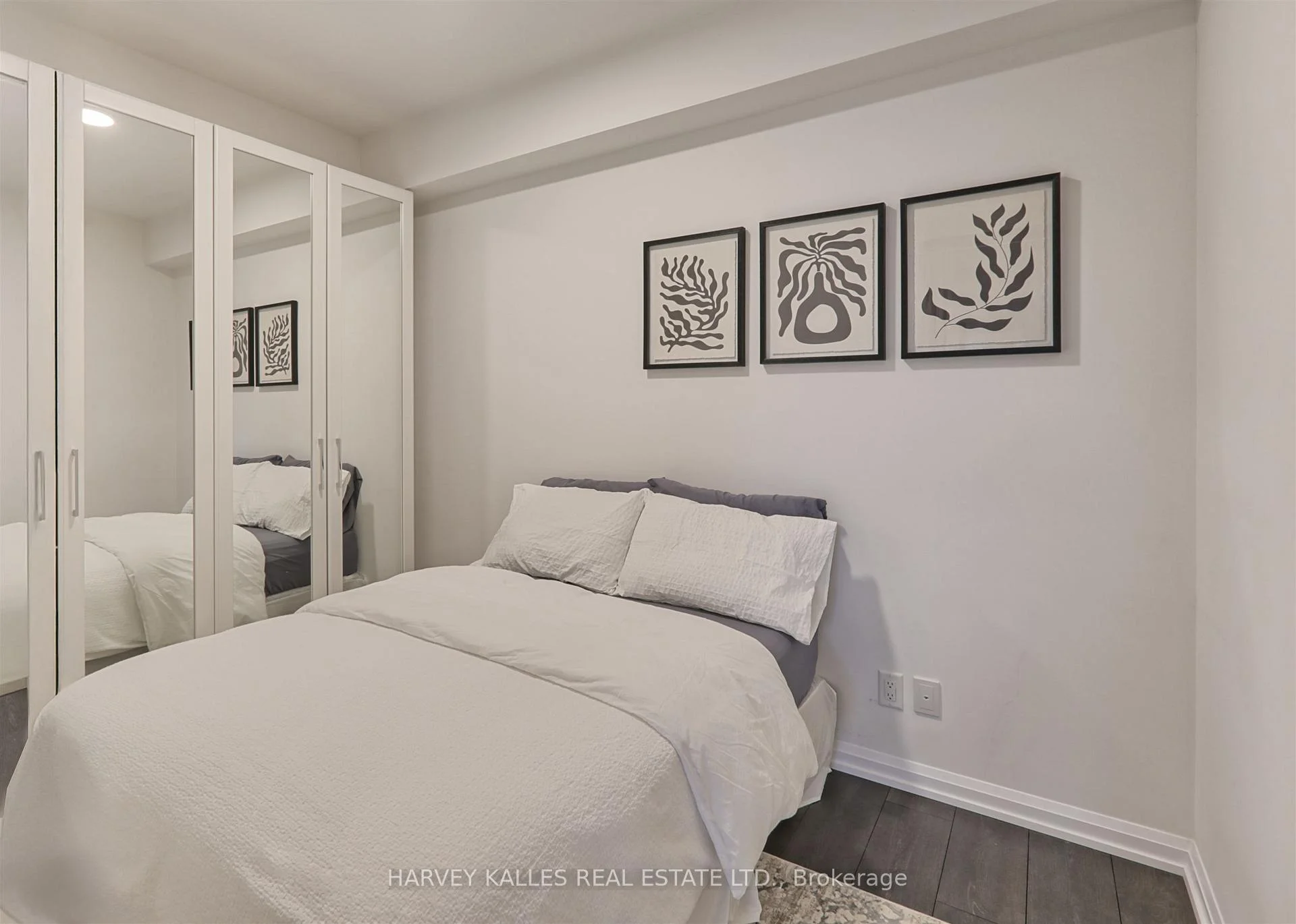 Photo 47 of Unit 412, 4208 Dundas Street W, Etobicoke, Edenbridge-Humber Valley — HOMEH