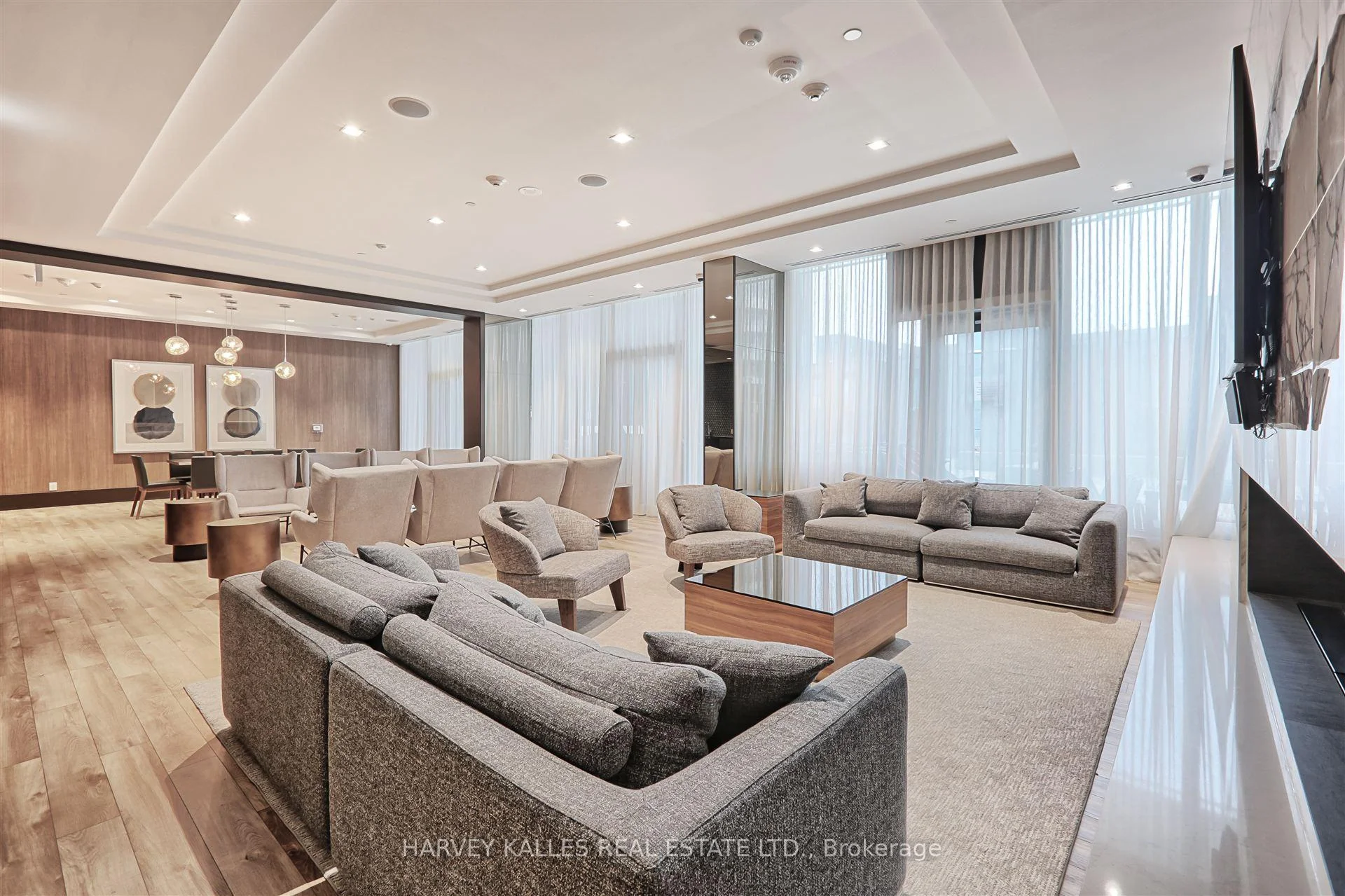 Photo 59 of Unit 412, 4208 Dundas Street W, Etobicoke, Edenbridge-Humber Valley — HOMEH