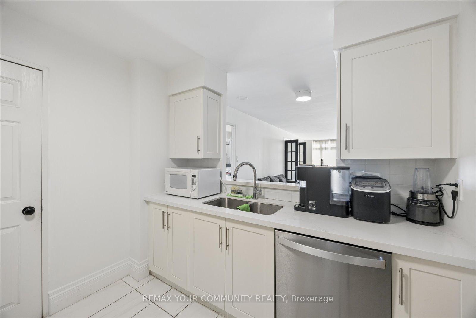 Photo 5 of Unit 706, 70 Mill Street, Toronto, Waterfront Communities — HOMEH