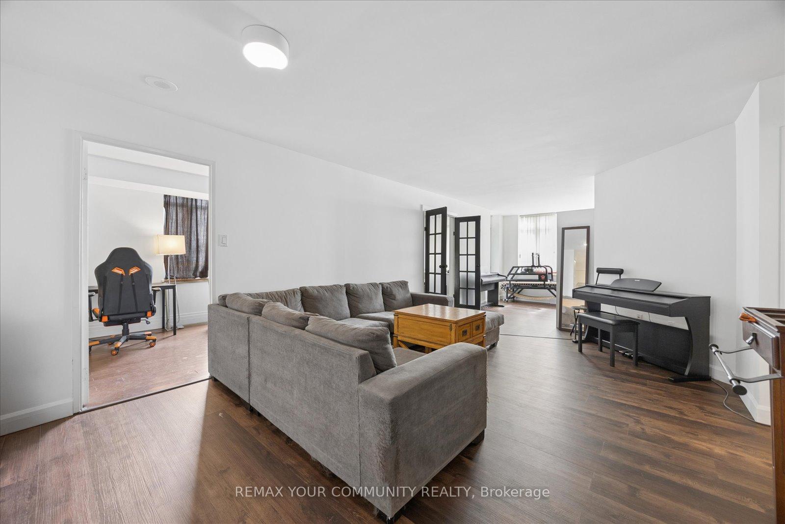 Photo 8 of Unit 706, 70 Mill Street, Toronto, Waterfront Communities — HOMEH