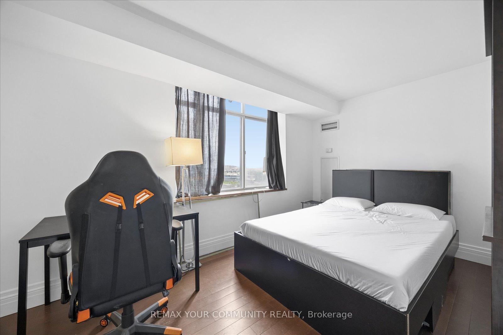 Photo 13 of Unit 706, 70 Mill Street, Toronto, Waterfront Communities — HOMEH