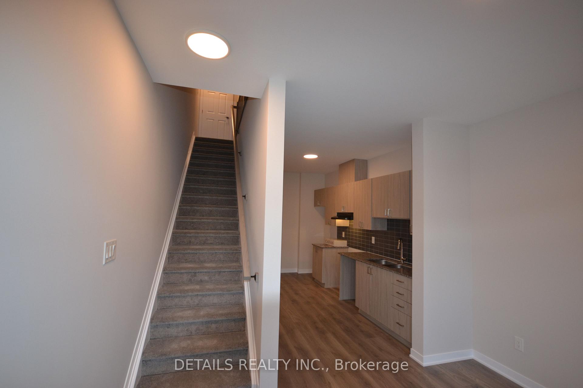 Photo 10 of 800 Utopie Private, Ottawa, Chapel Hill South - Orleans Village — HOMEH