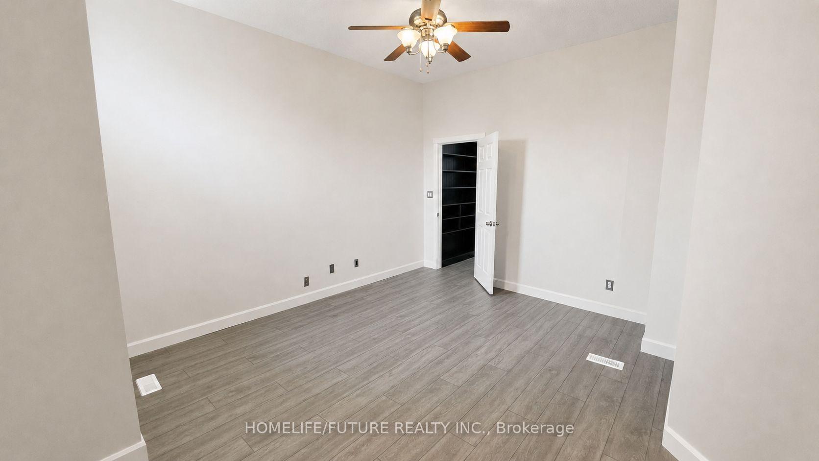 Photo 9 of 98 Guildwood Drive, Clarington, Bowmanville — HOMEH