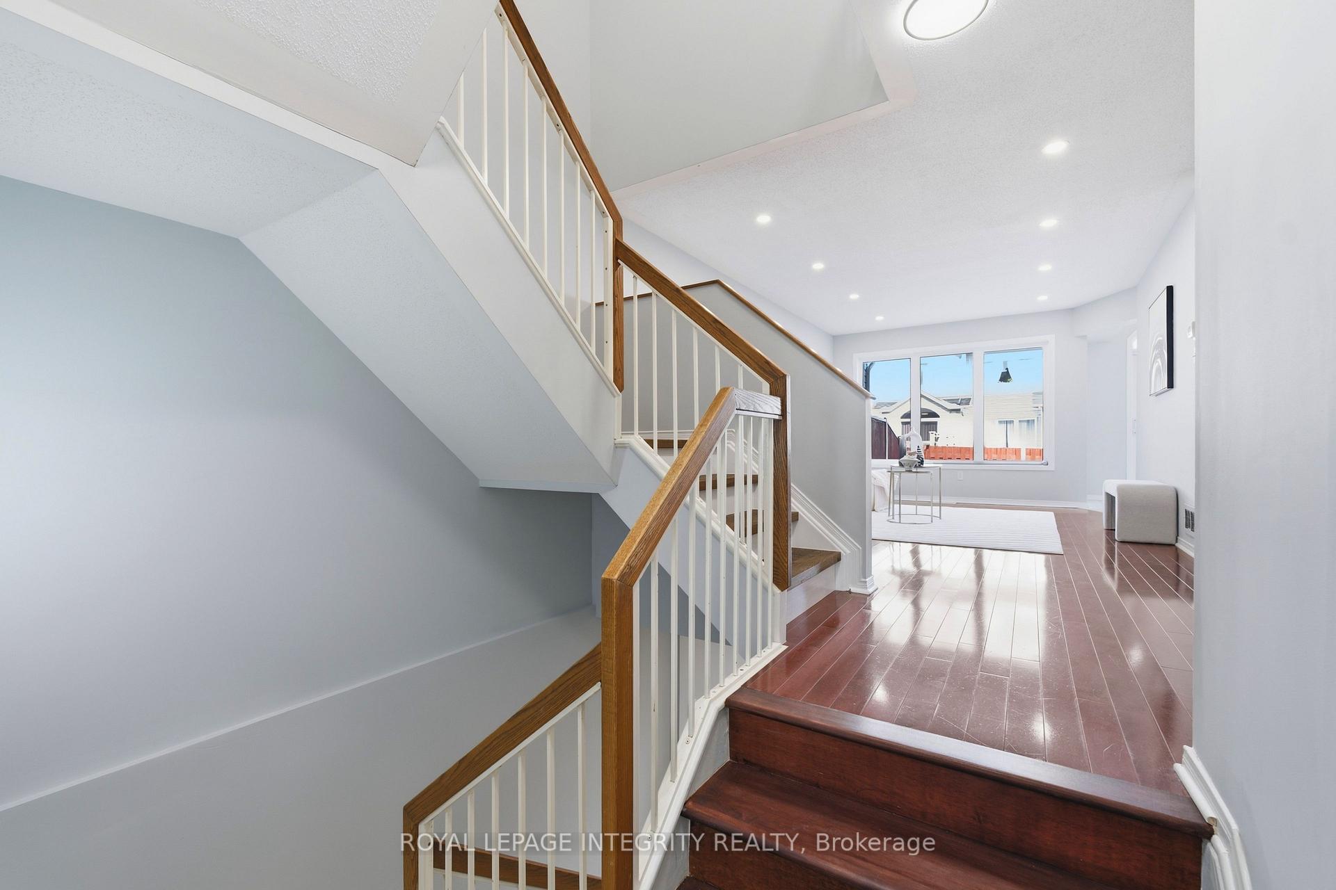 Photo 6 of 2254 Silverado Crescent, Ottawa, Avalon East — HOMEH
