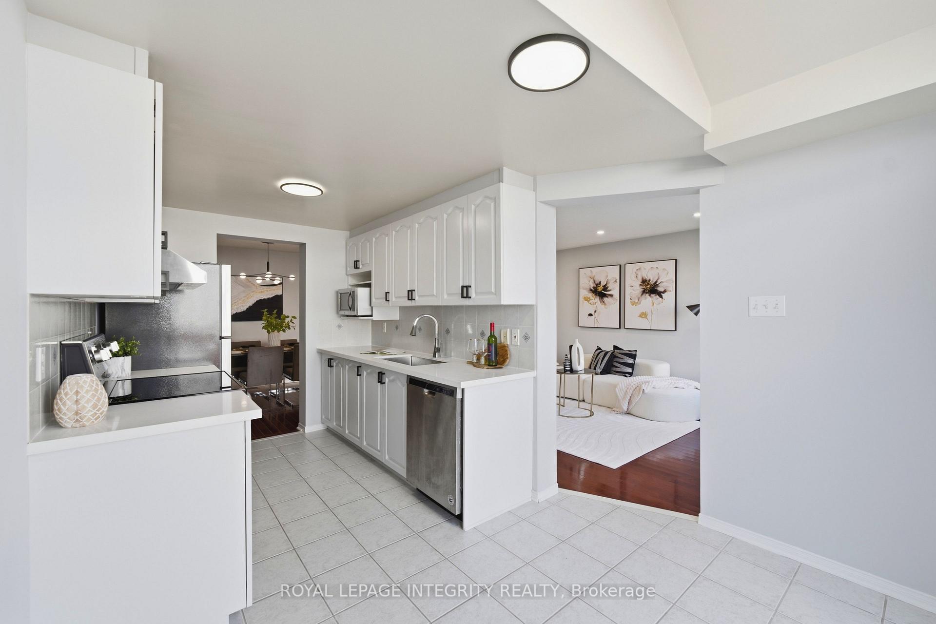 Photo 14 of 2254 Silverado Crescent, Ottawa, Avalon East — HOMEH