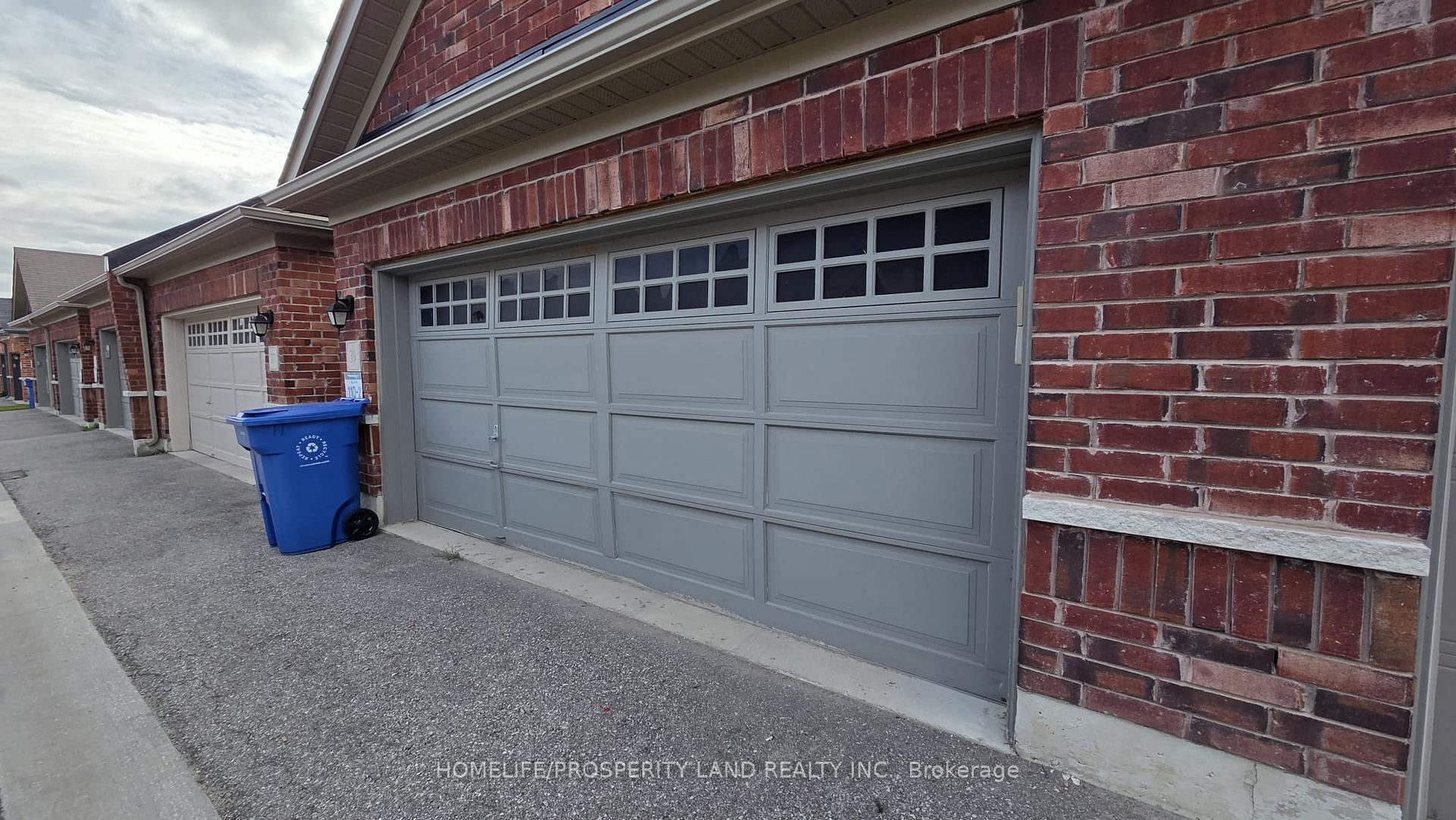 Photo 17 of 39 Beechborough Crescent, East Gwillimbury, Sharon — HOMEH