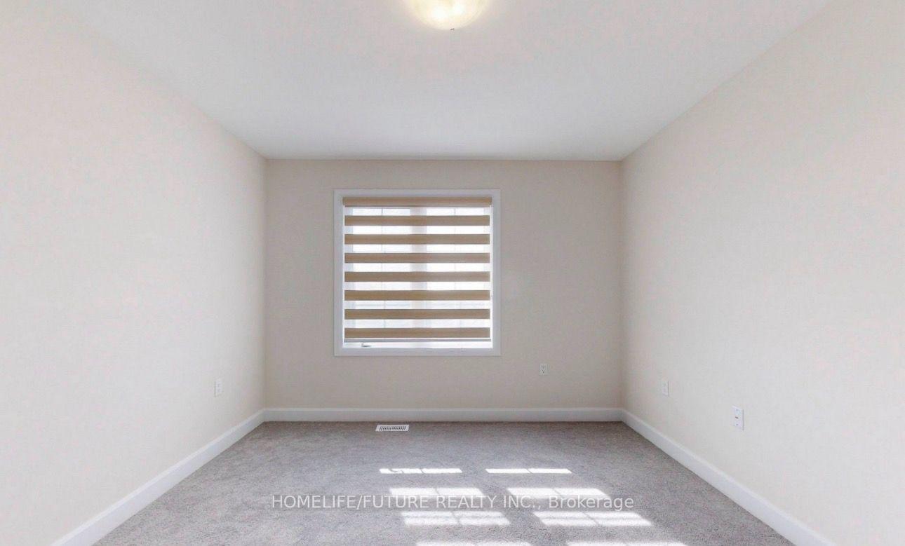 Photo 33 of 99 York Drive, Peterborough, Monaghan Ward 2 — HOMEH