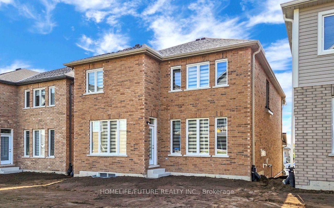 Photo 34 of 99 York Drive, Peterborough, Monaghan Ward 2 — HOMEH