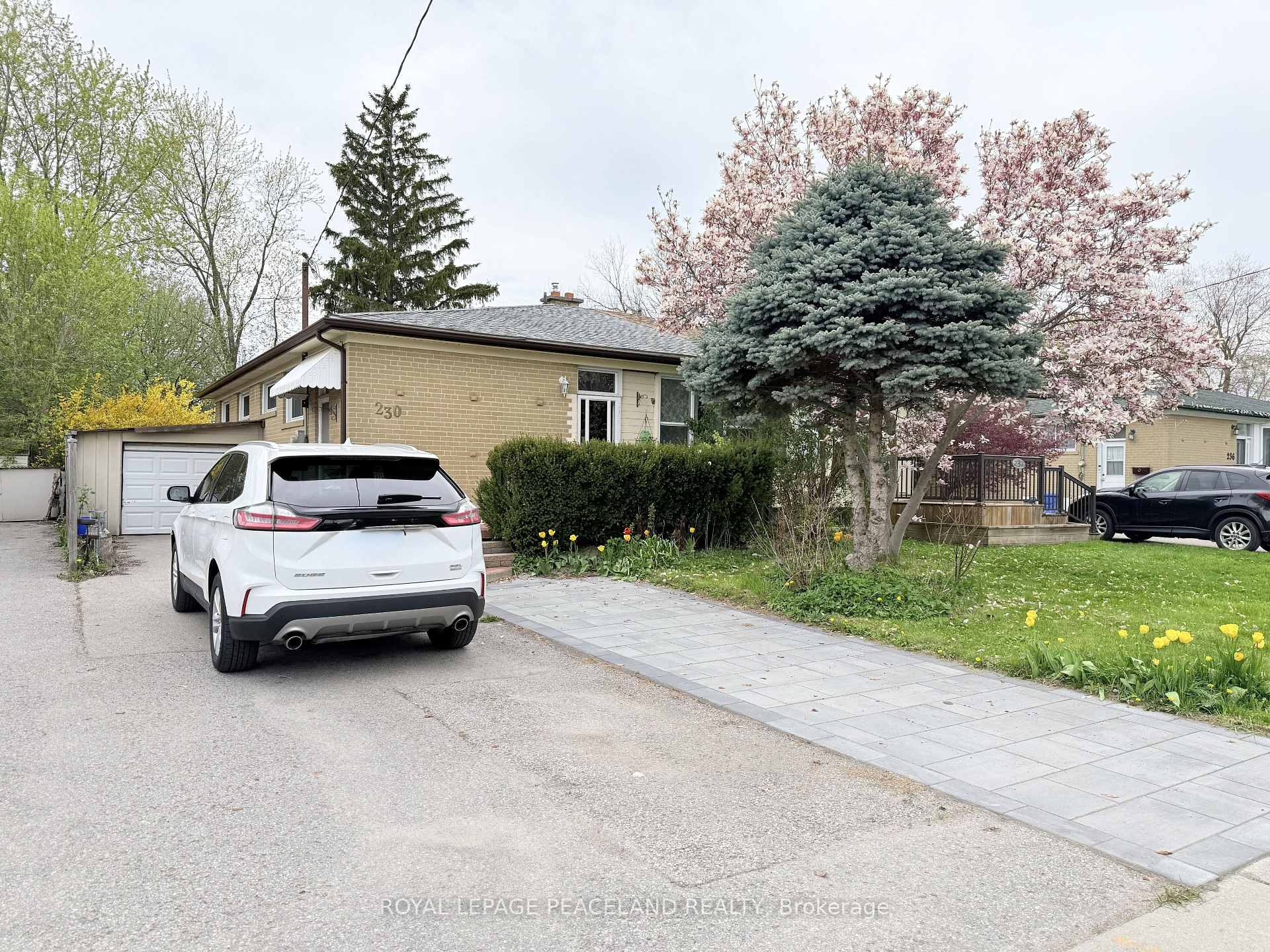 Photo 1 of Unit Basement, 230 Axminster Drive, Richmond Hill, Crosby — HOMEH