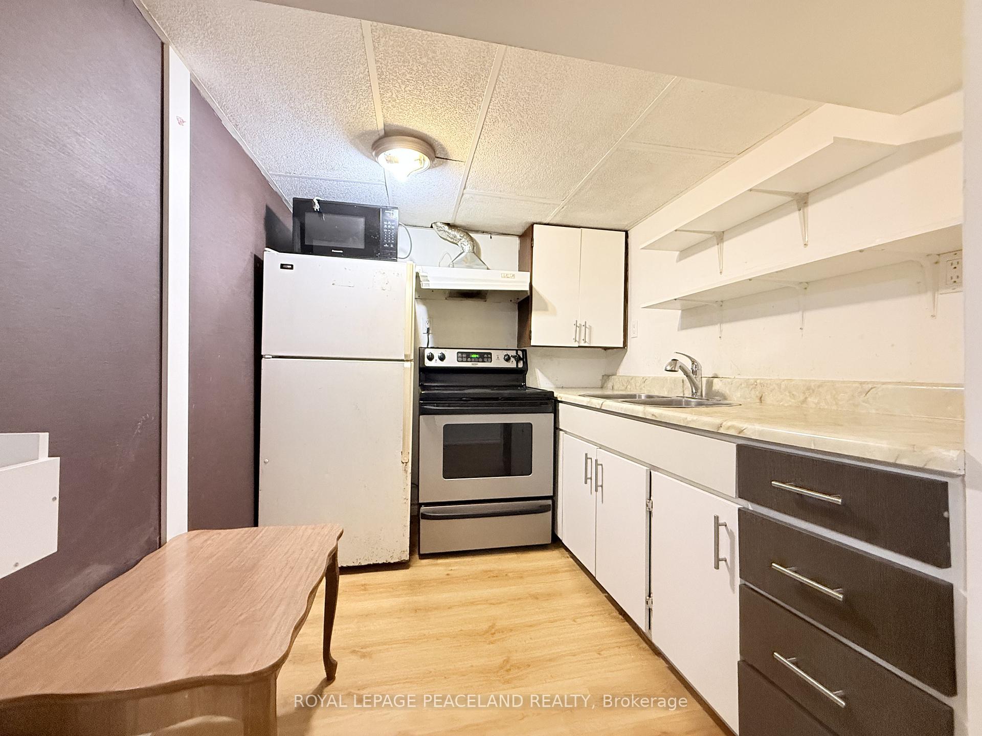 Photo 7 of Unit Basement, 230 Axminster Drive, Richmond Hill, Crosby — HOMEH