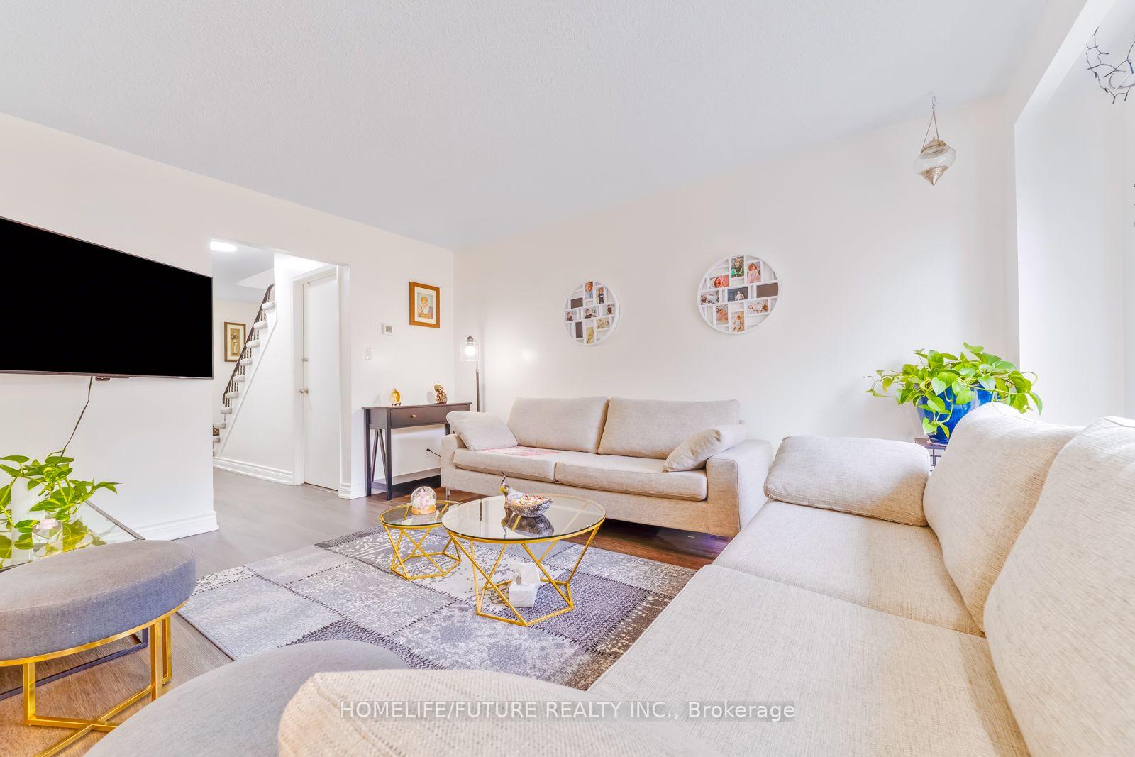 Photo 9 of 118 Brookmill Boulevard, Scarborough, L'Amoreaux — HOMEH