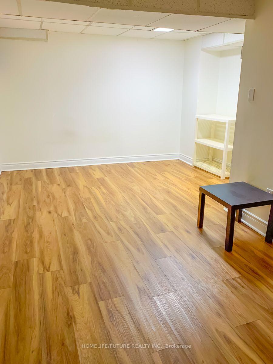 Photo 33 of 118 Brookmill Boulevard, Scarborough, L'Amoreaux — HOMEH