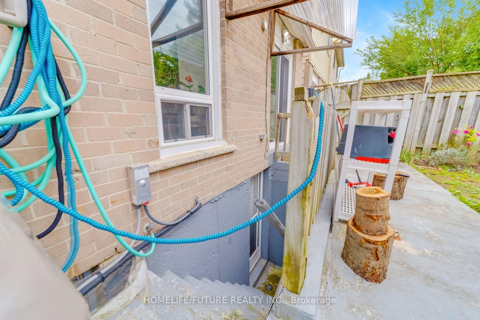 Photo 37 of 118 Brookmill Boulevard, Scarborough, L'Amoreaux — HOMEH