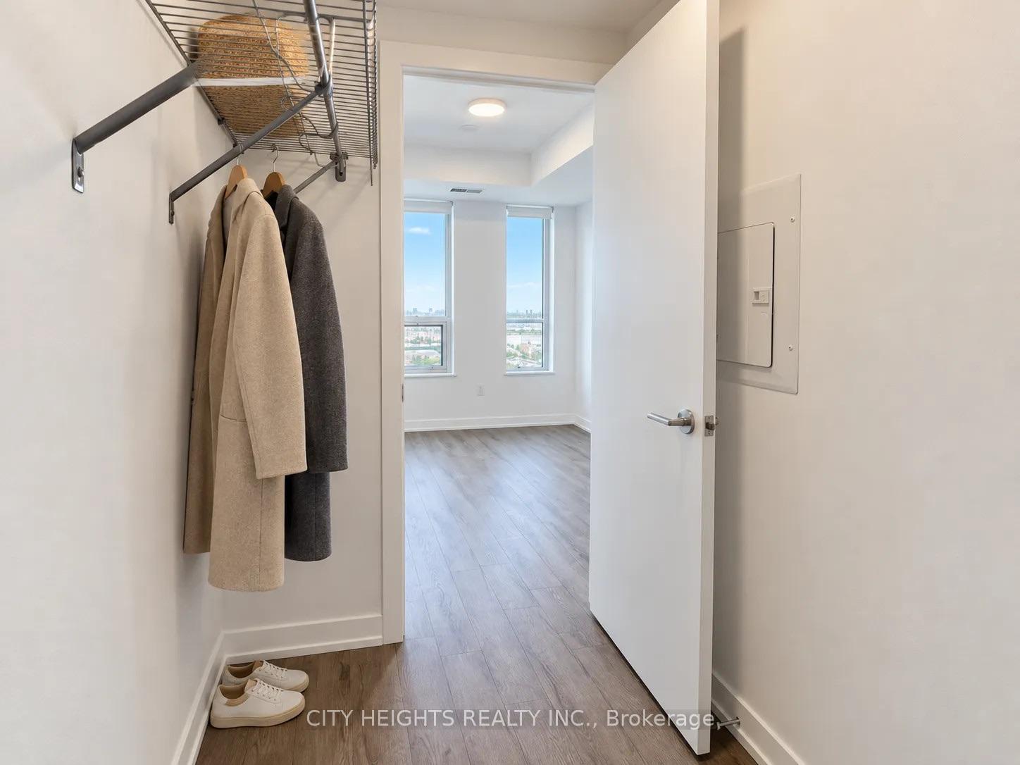 Photo 7 of Unit 1803, 2851 Highway 7 Road, Vaughan, Vaughan Corporate Centre — HOMEH