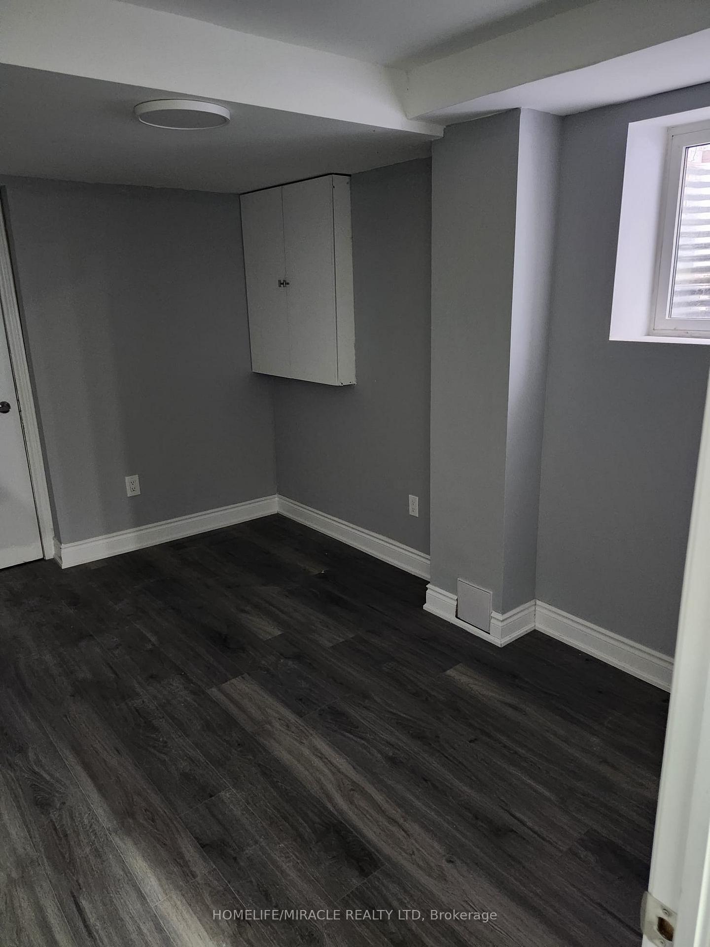 Photo 7 of 11 Streamline Drive, Brampton, Madoc — HOMEH