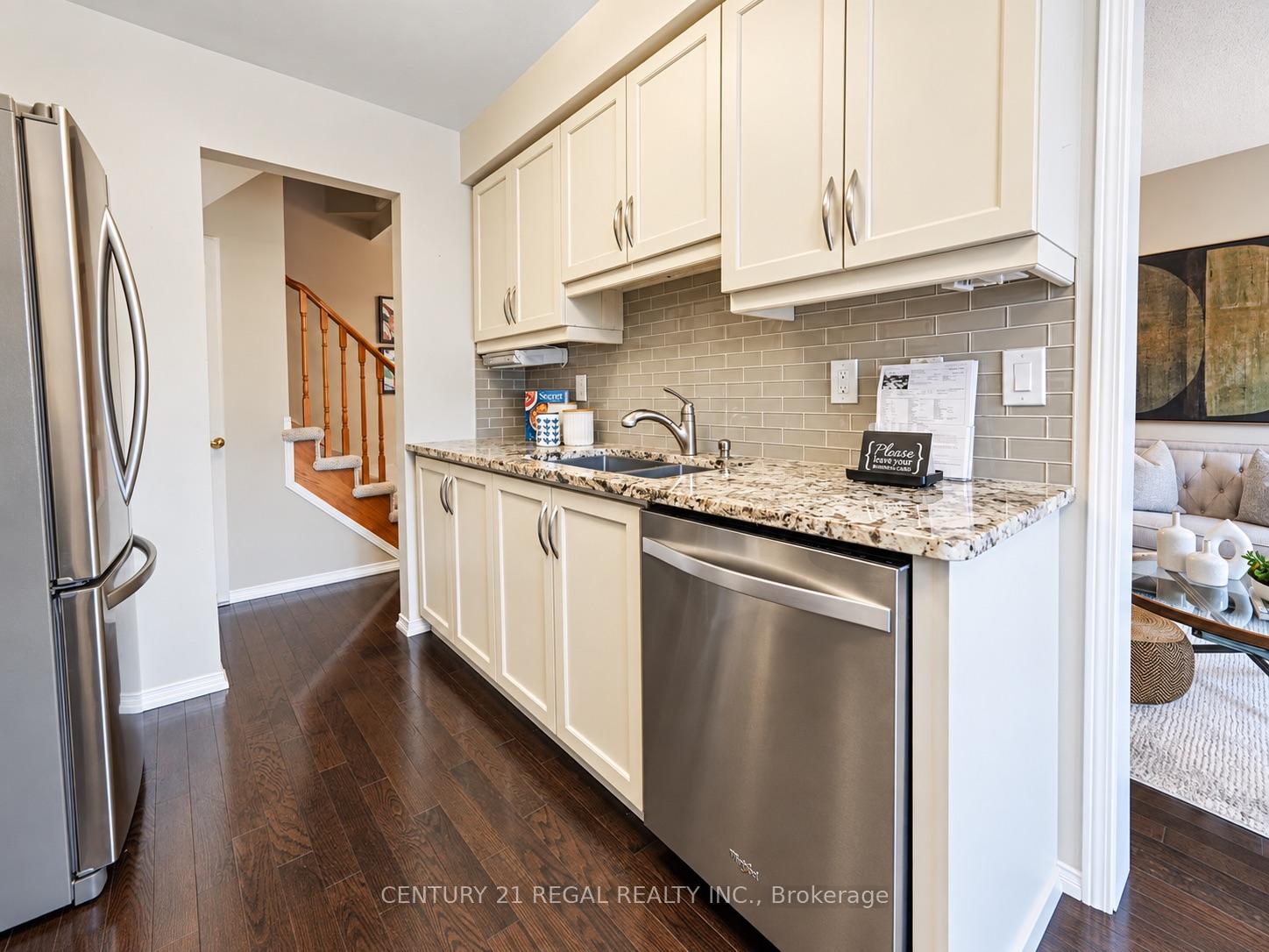 Photo 18 of 46 Blacksmith Lane, Whitby, Williamsburg — HOMEH
