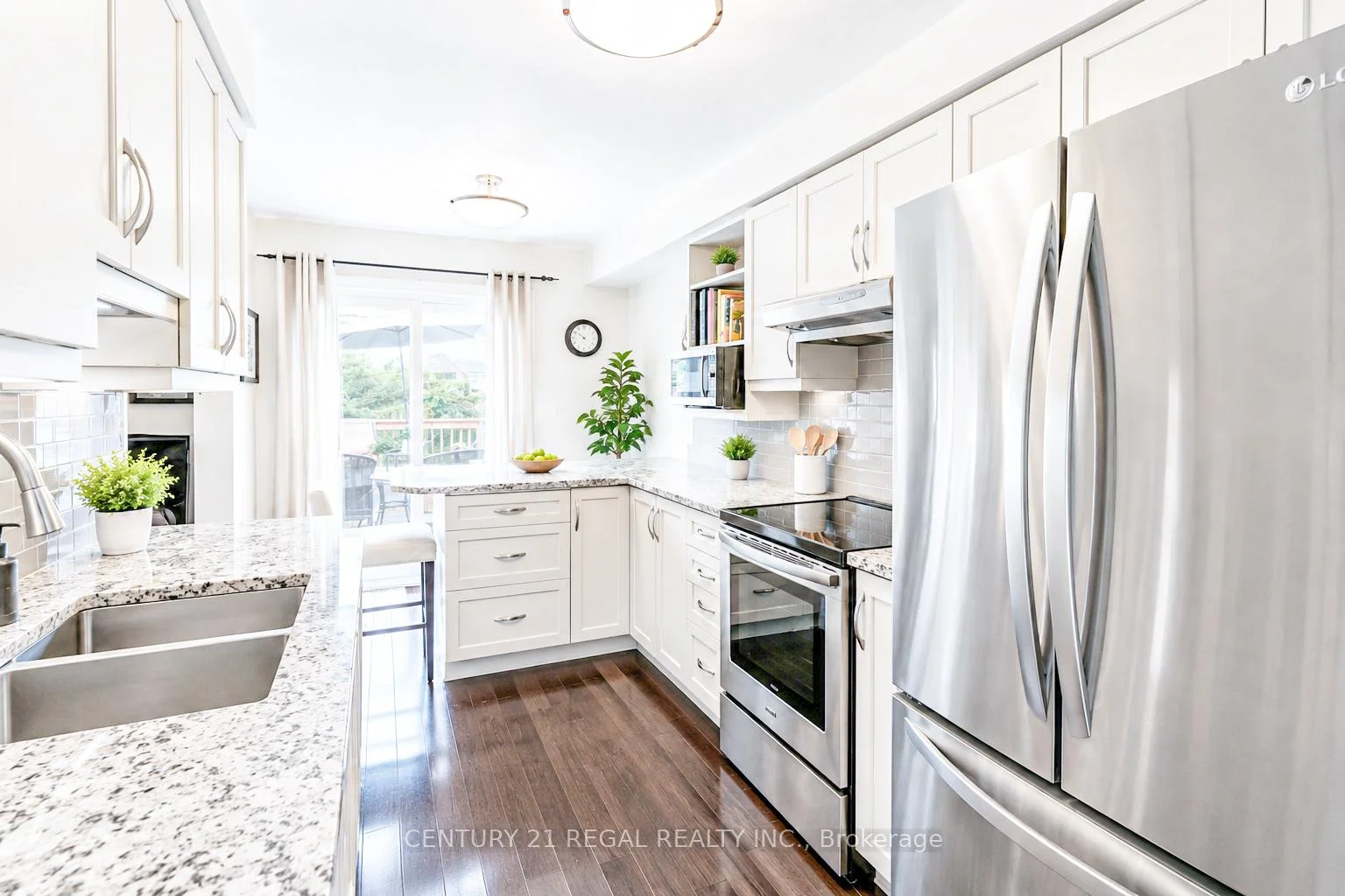 Photo 14 of 46 Blacksmith Lane, Whitby, Williamsburg — HOMEH
