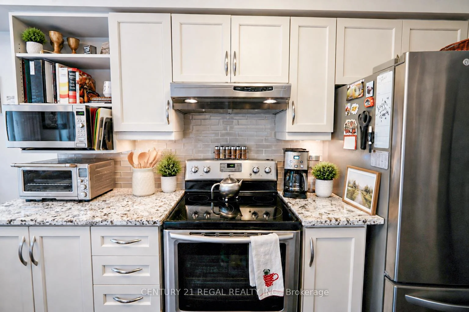 Photo 22 of 46 Blacksmith Lane, Whitby, Williamsburg — HOMEH
