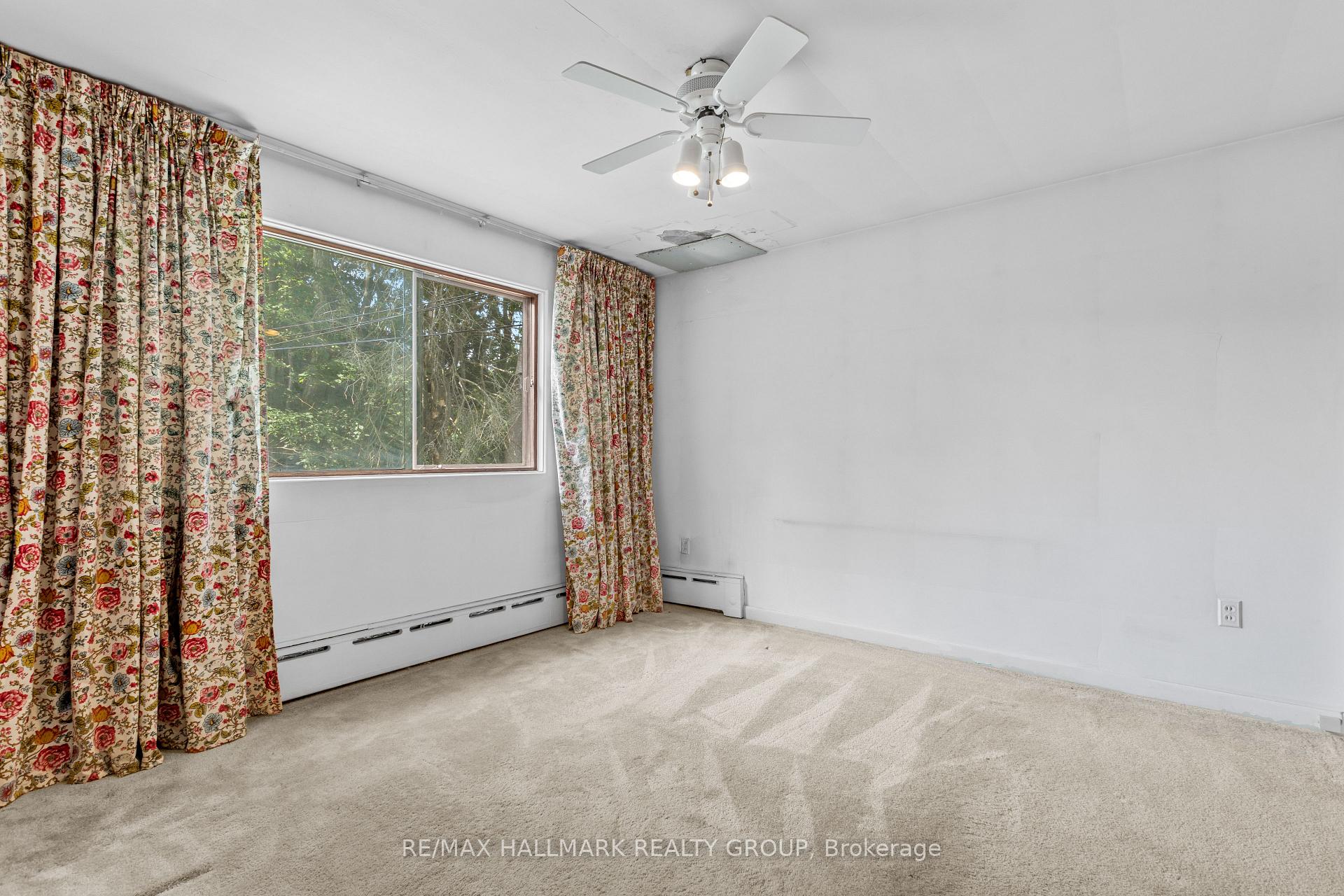 Photo 15 of 492 Vernon Avenue, Ottawa, Castle Heights — HOMEH