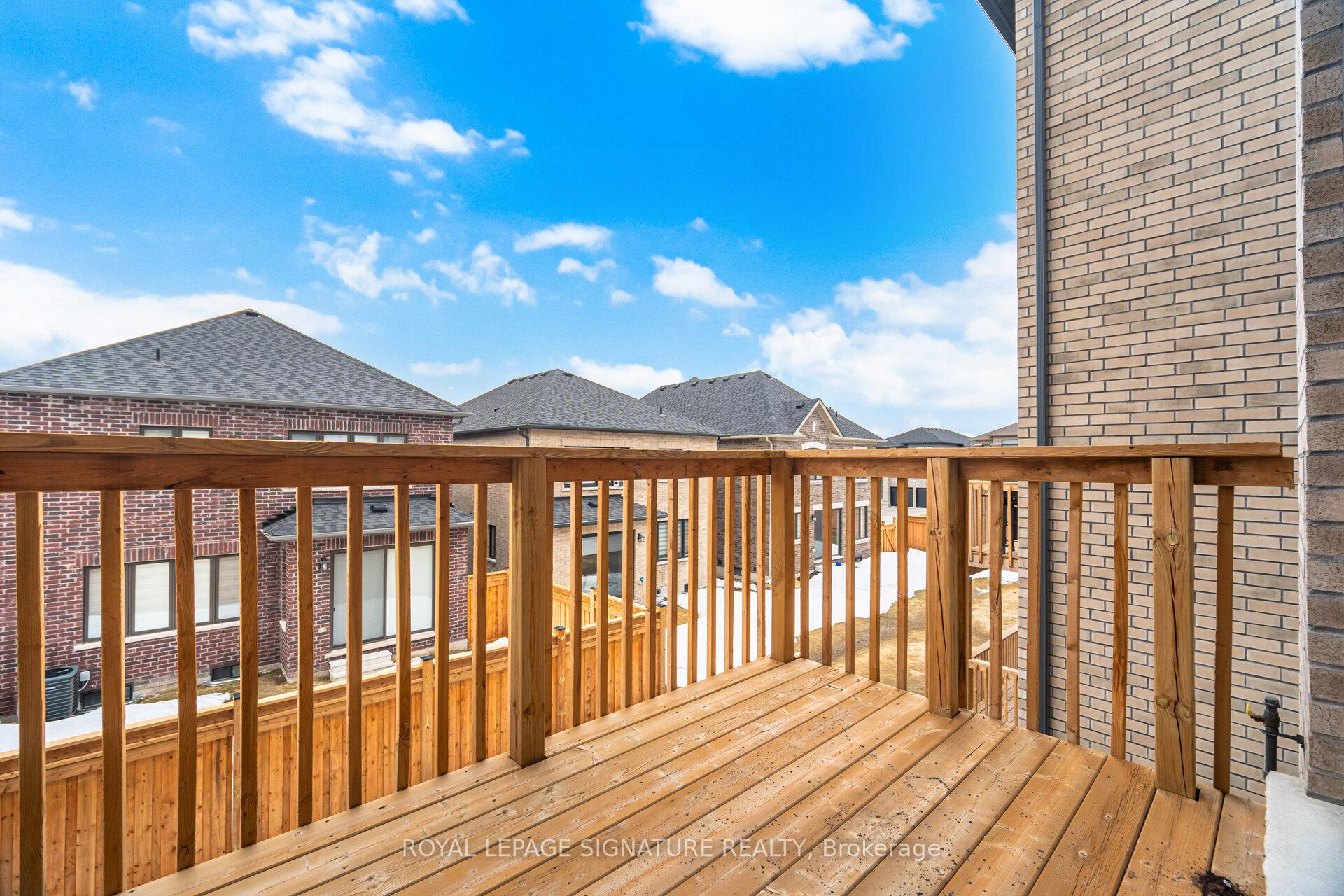 Photo 18 of 78 Bearberry Road, Springwater, Midhurst — HOMEH