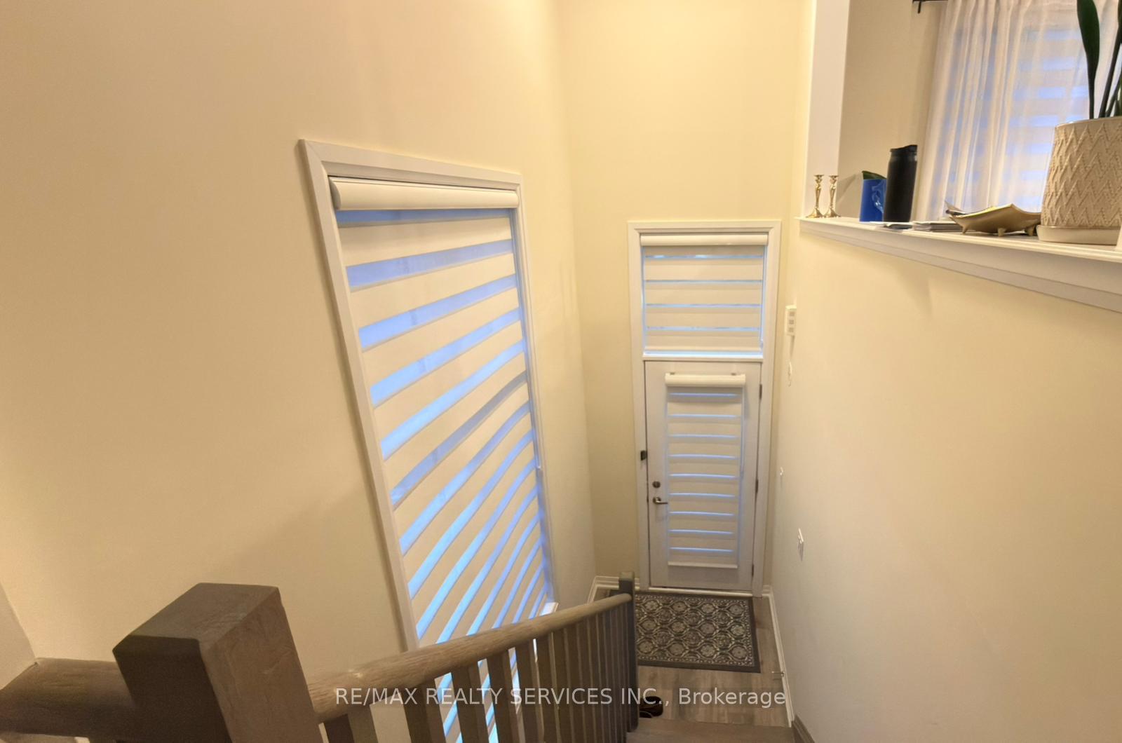 Photo 5 of Unit 71, 185 Bedrock Drive, Hamilton, Stoney Creek Mountain — HOMEH