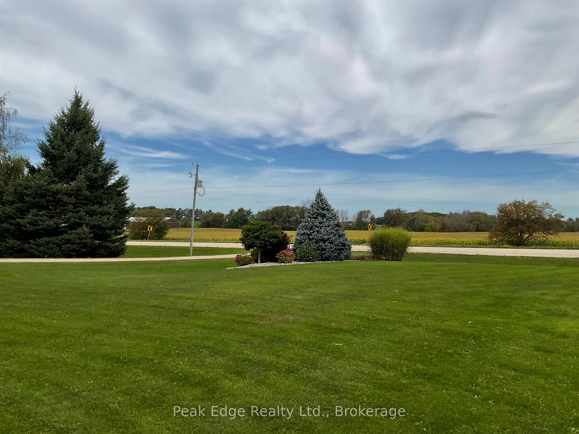 Photo 6 of 5439 Wellington Rd 2, Minto — HOMEH